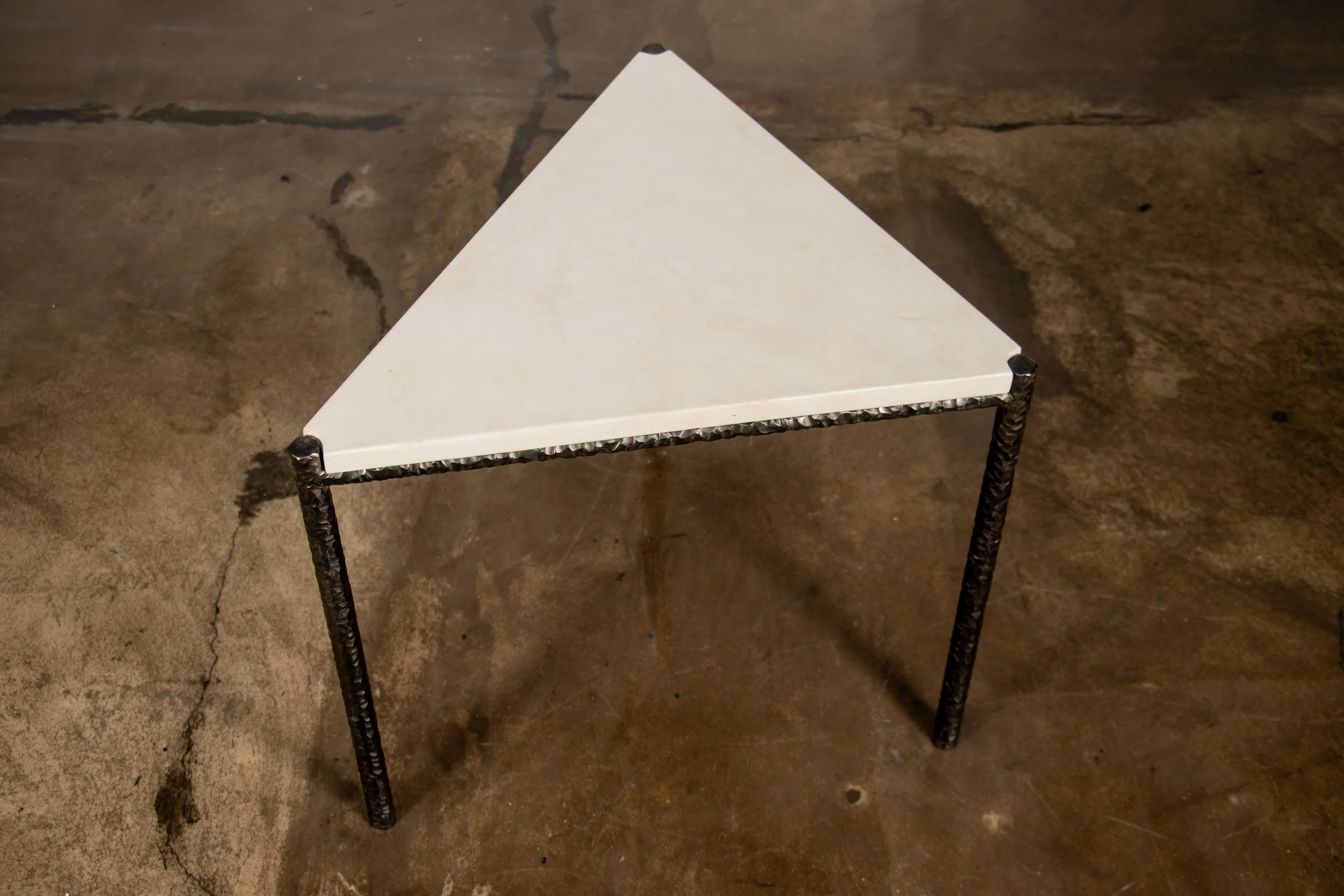 Cuspide Modular Pergamino Triangular Cocktail Table by Costantini 03.JPG