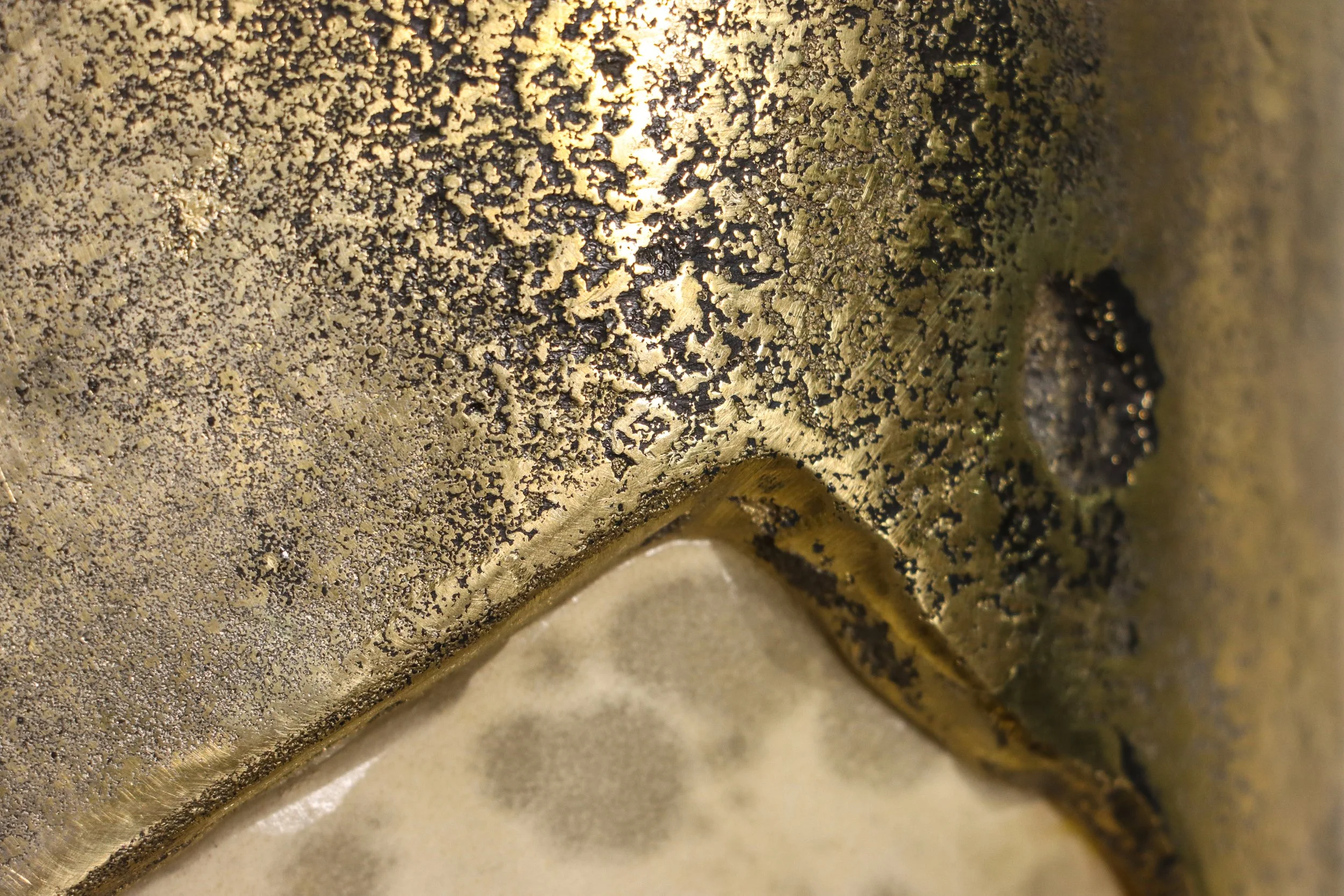 WCS 2106 Cast Bronze and Goatskin Light Object by Costantini 11.JPG