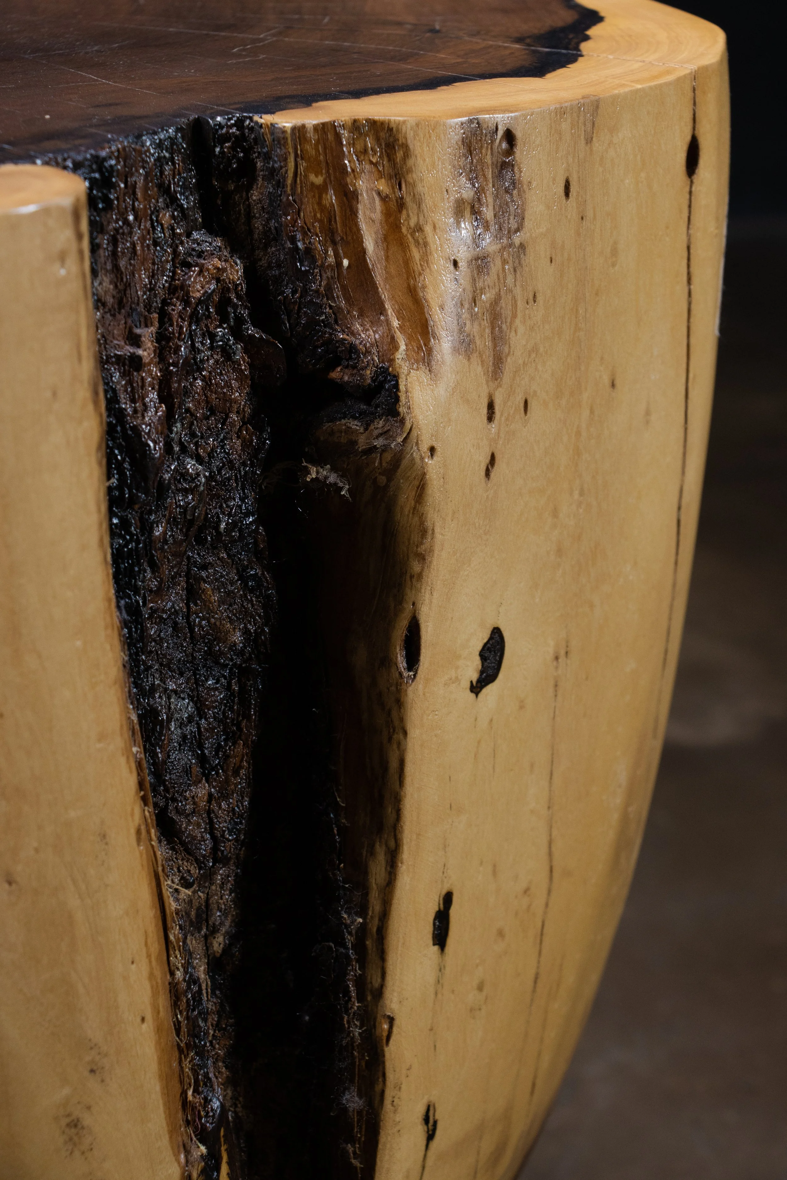 Francisco Table ƒ 39 11 by Costantini.jpg