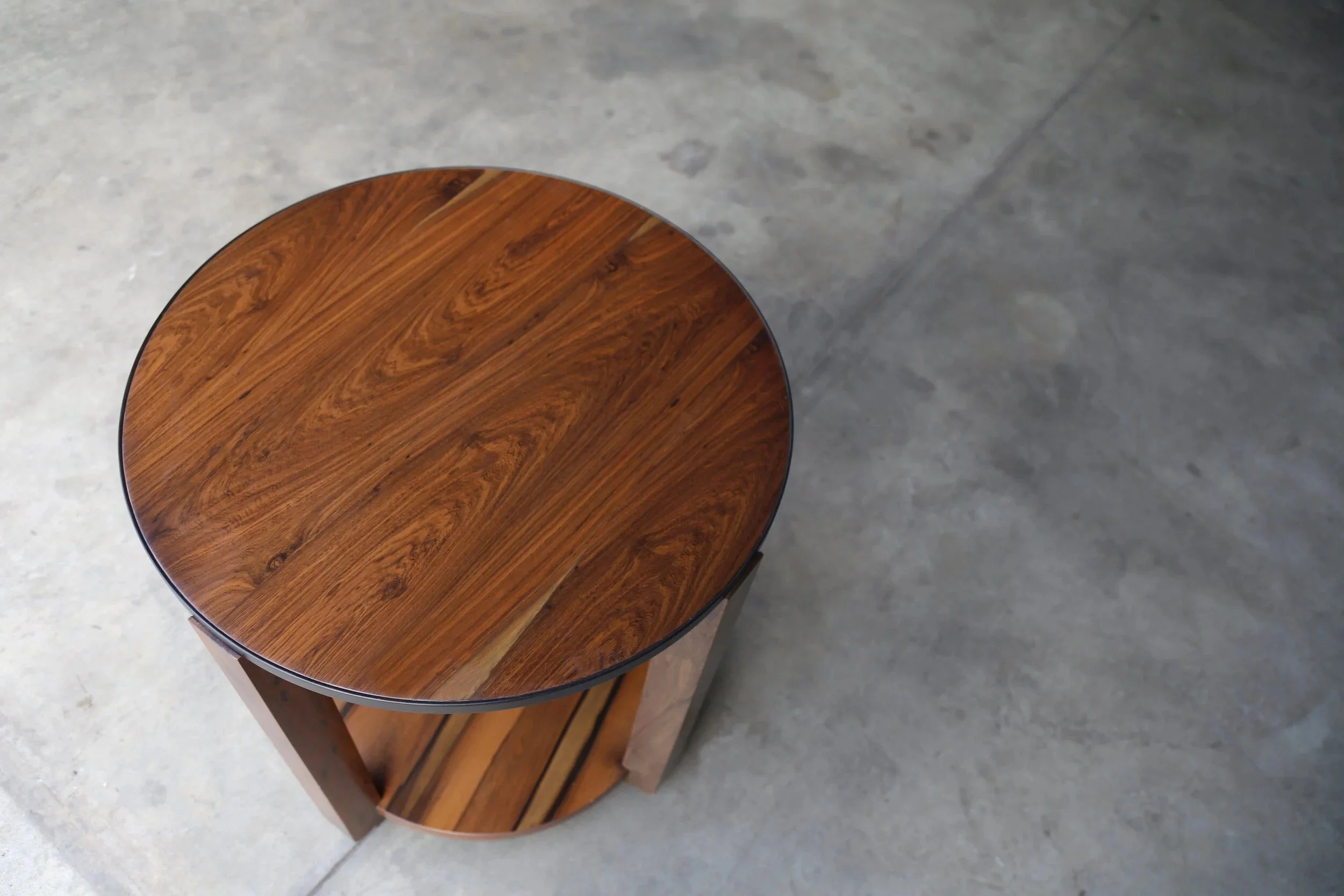imgi_26_02+Ottavia+Table+-+Wood+-+from+Costantini.jpg