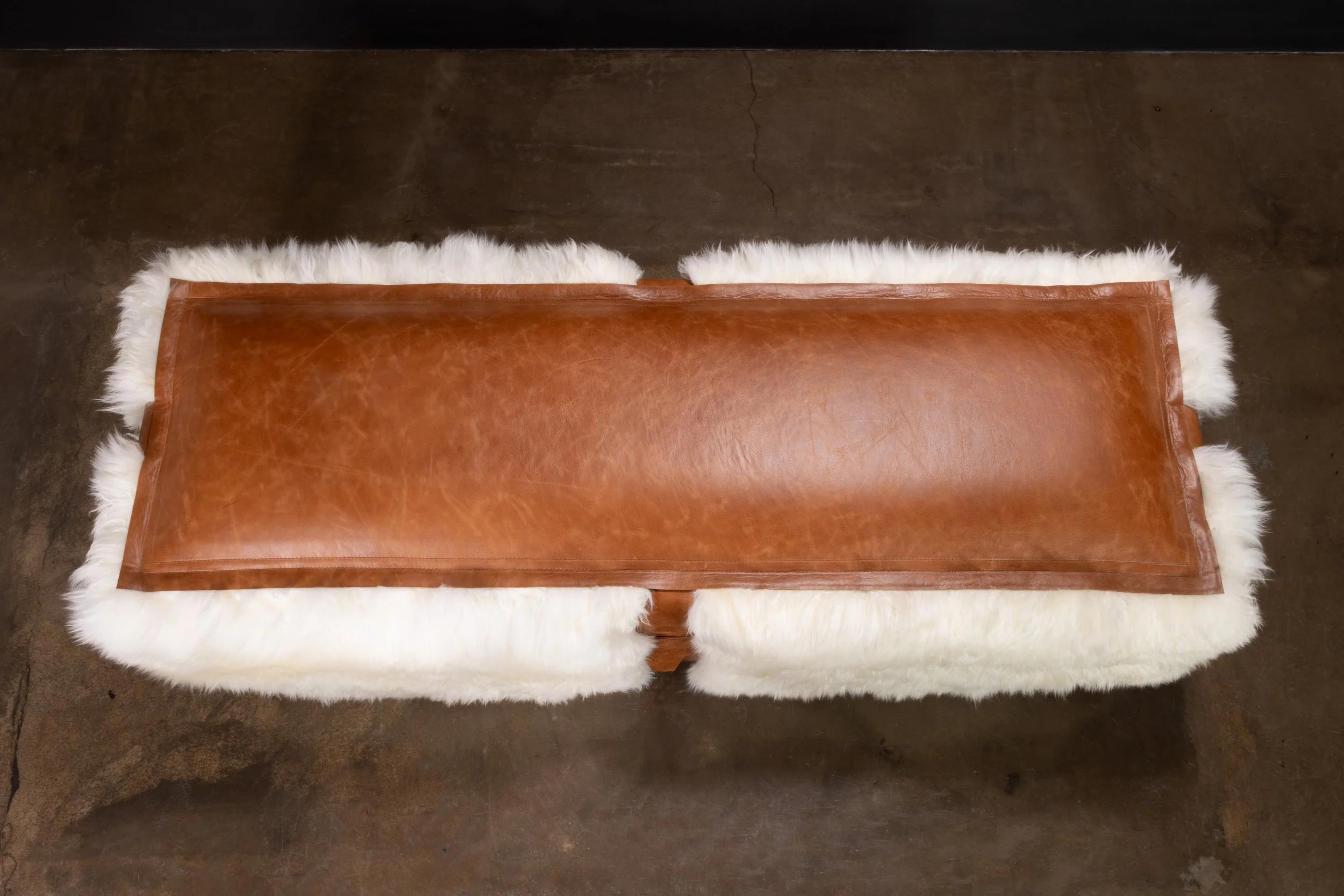 Ovino Customizable Bench in Shearling Sheepskin and Leather by Costantini 04.jpg