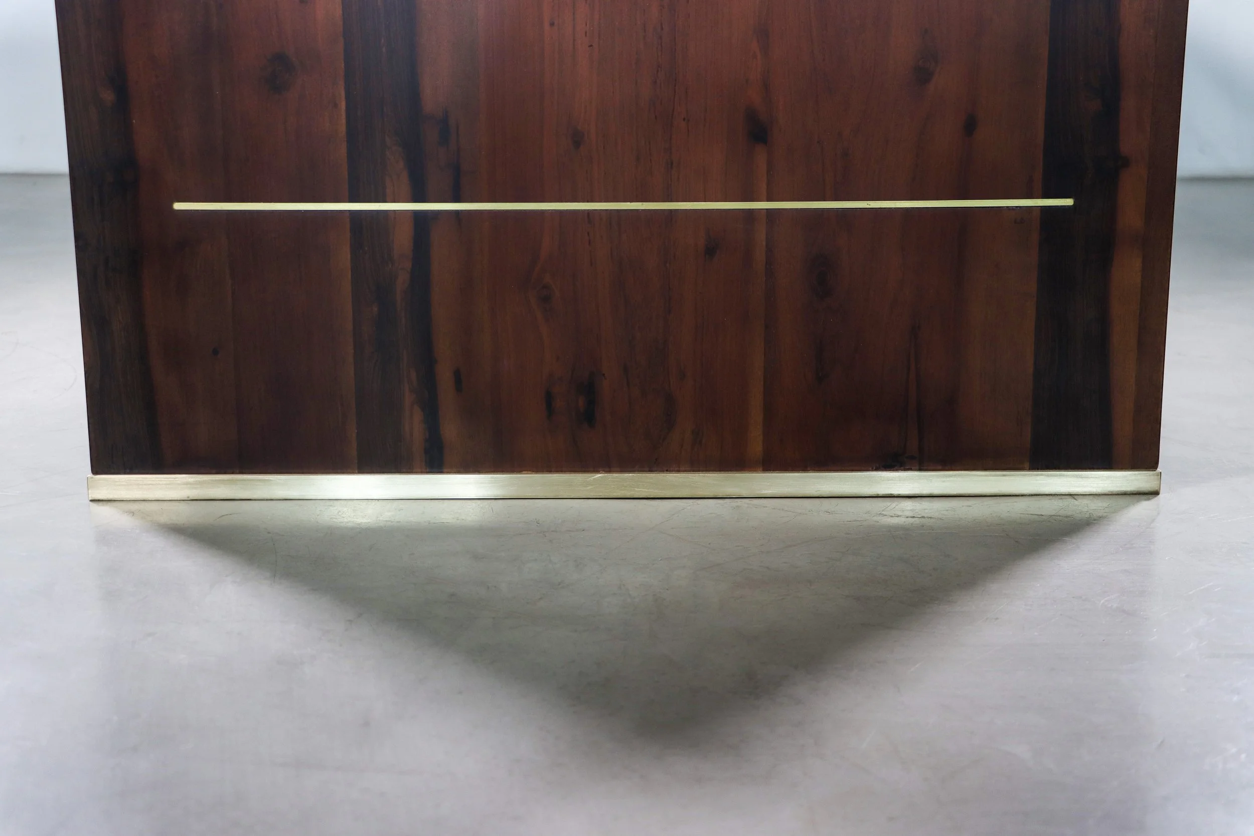 Lorenzo Desk by Costantini 14.jpg