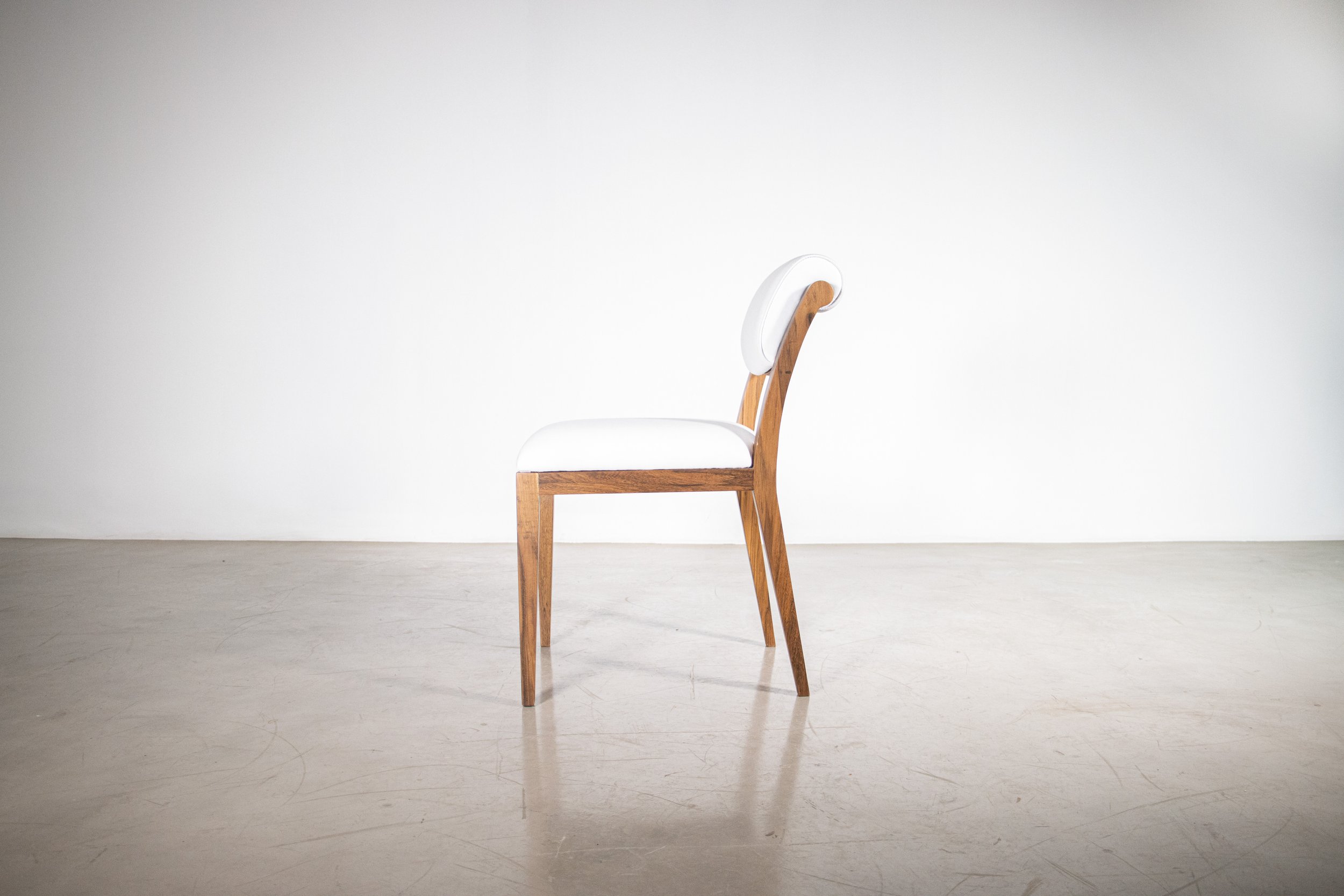 02 Gianni Chair by Costantini.jpg