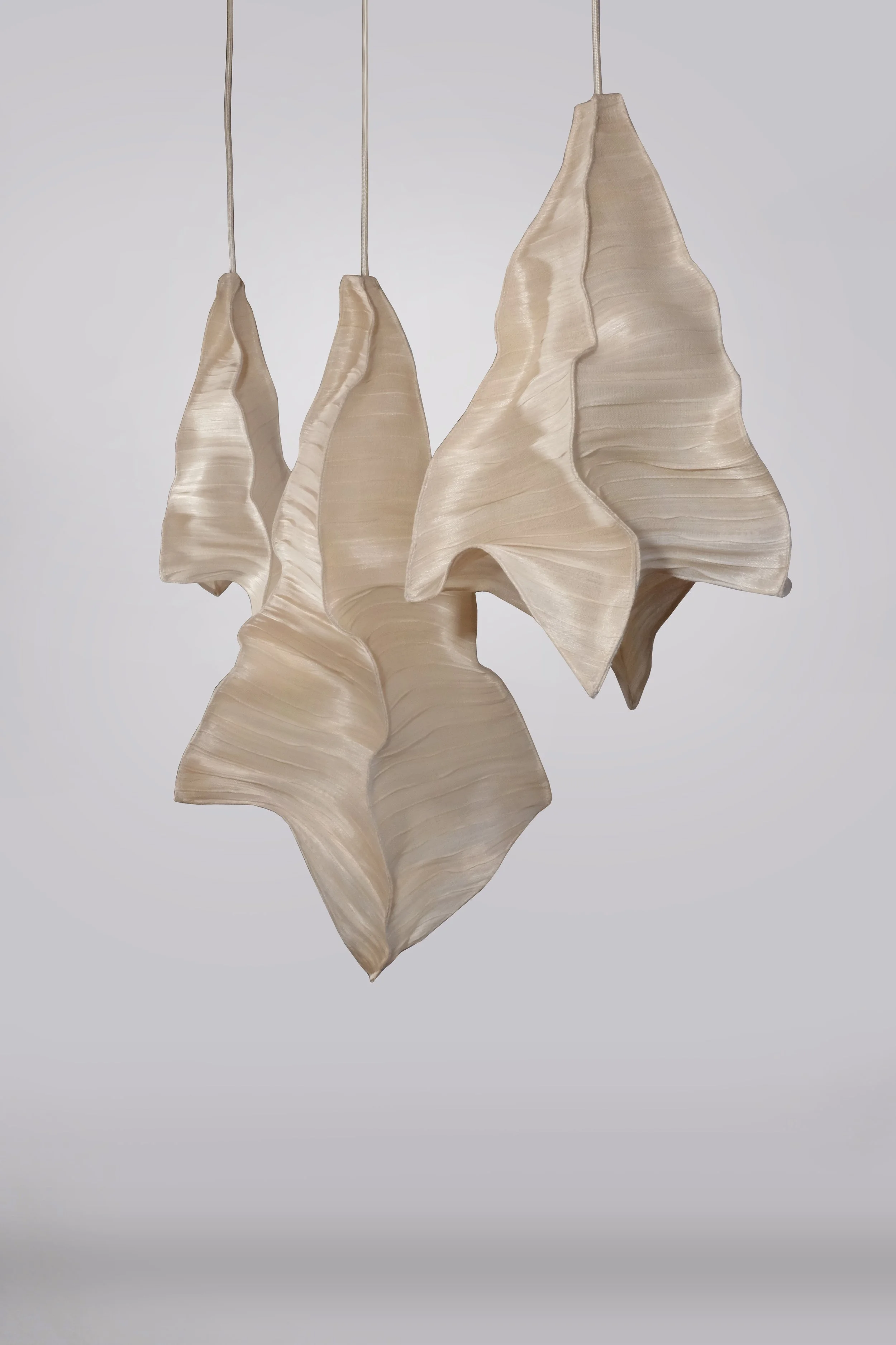 Phantasma set Cream by Mirei Monticelli 03.jpg