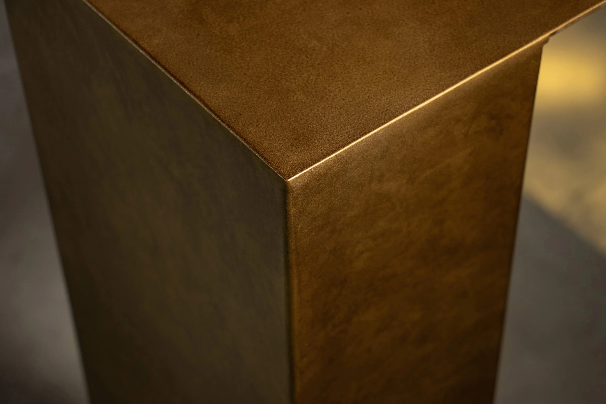 Alonzo Bronze Dining Table by Costantini 08.JPG