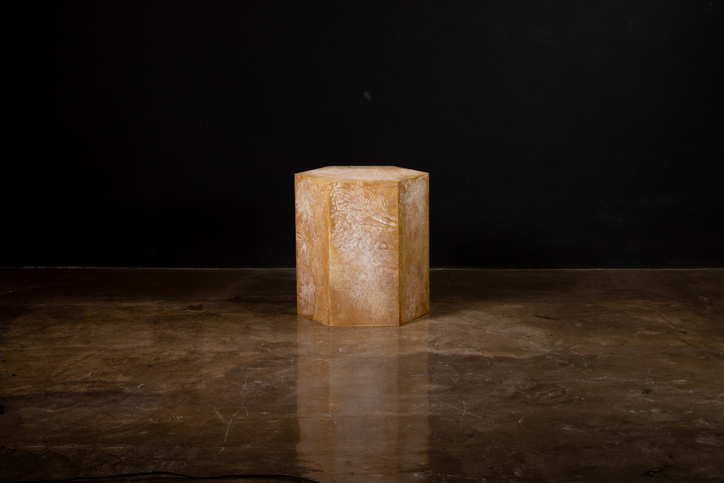 260317_09 Pergamino Hex Caramel Chico by Costantini 05.JPG