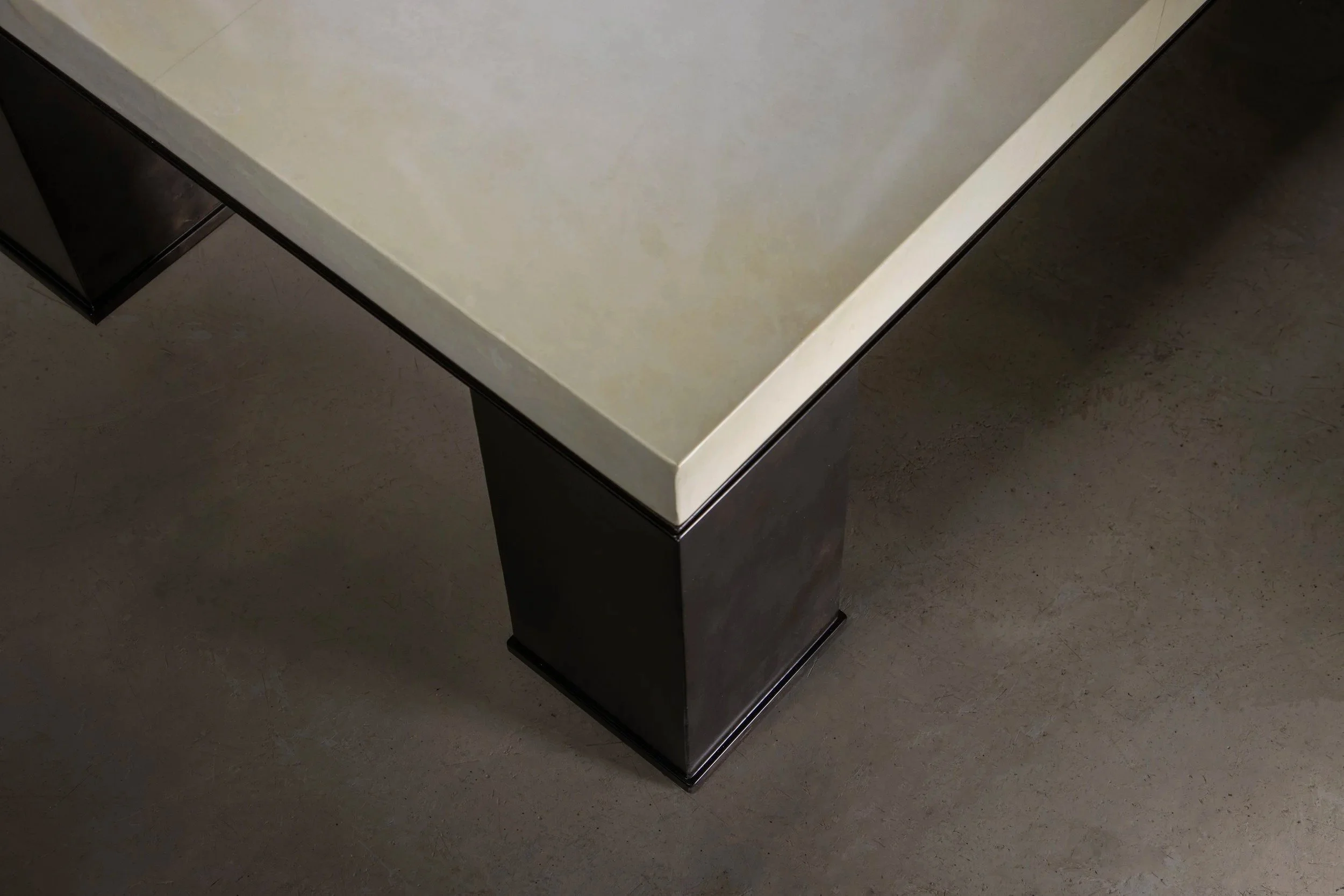 imgi_50_LOB-007+for+L’Ermitage+by+Costantini+09.jpg