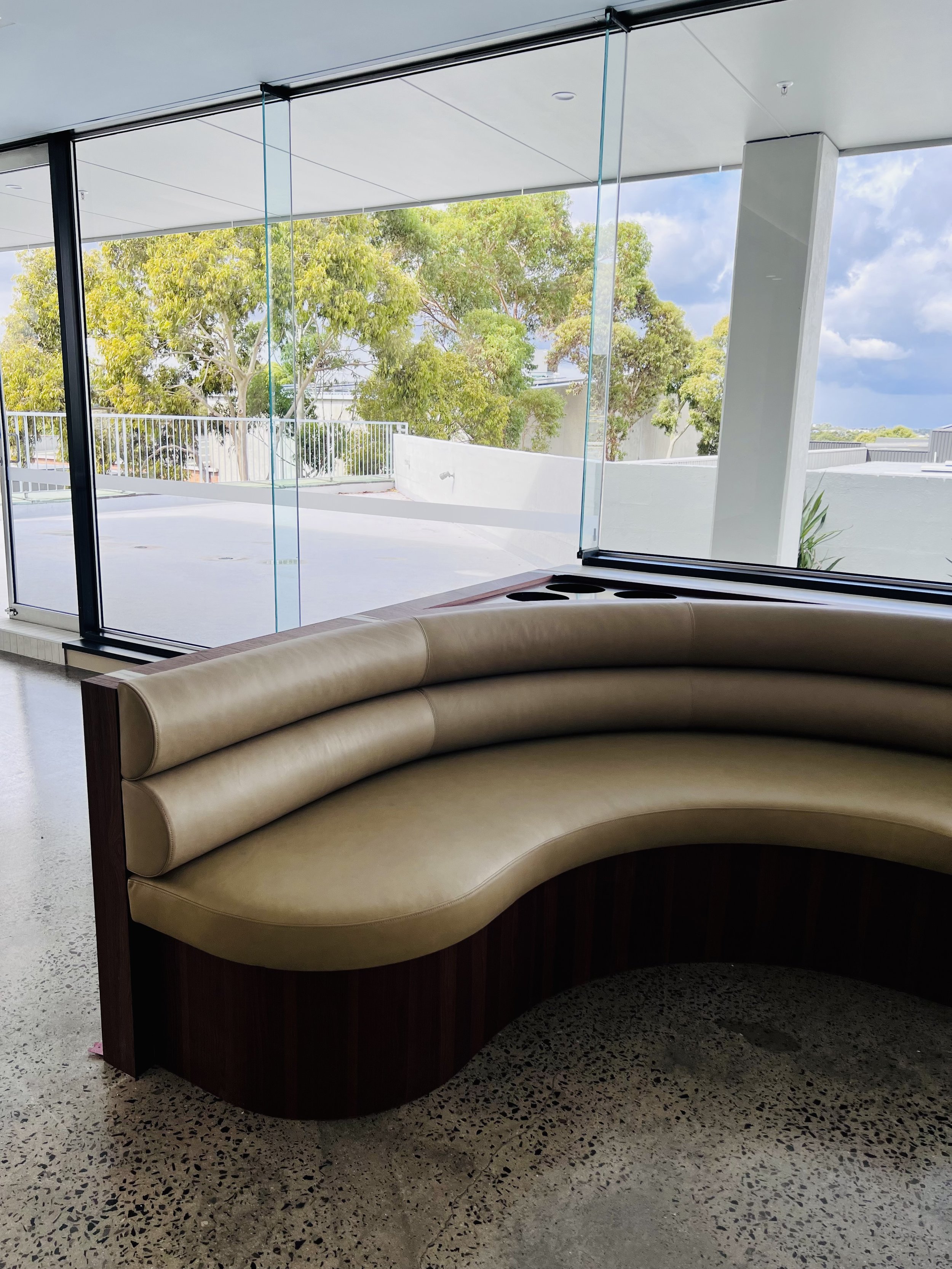 Point piper . custom banquet