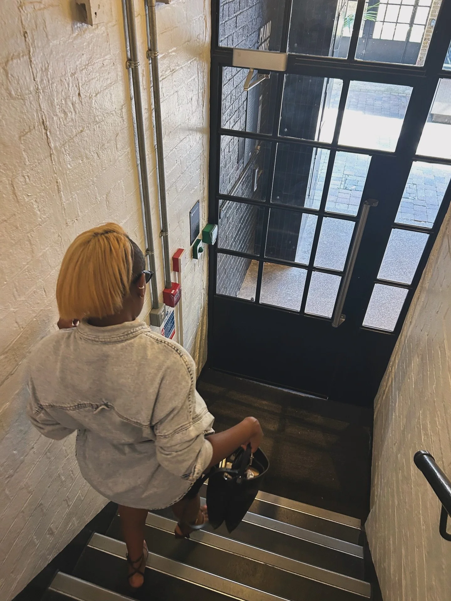 ＢＯＳＳ ＬＡＤＹ

#blackgirlstreetstyle #afrominimalist #bossladylife #popupmarket #popups