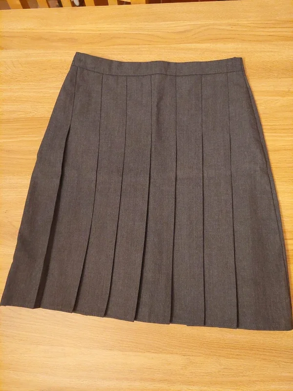 Grey school skirt. 11-12y. George