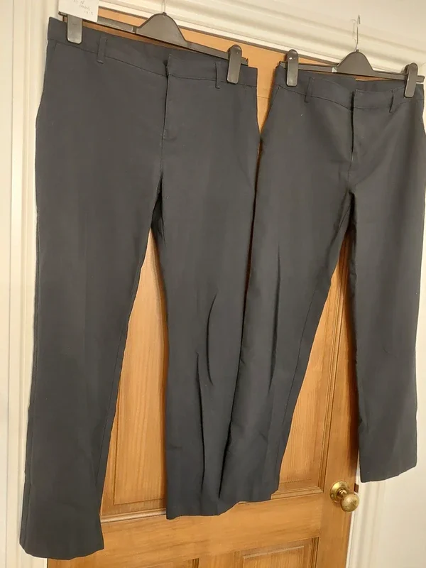 Boys navy blue trousers. 14-15y. M&S
