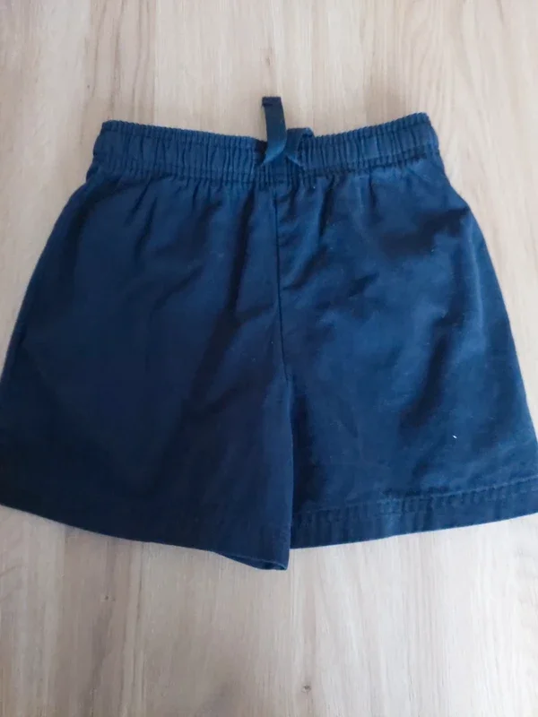 Black sports shorts. 6-7y. M&S