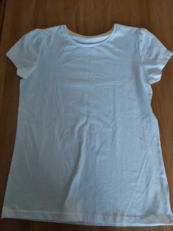 Girls T-shirt. White. 16y. TU