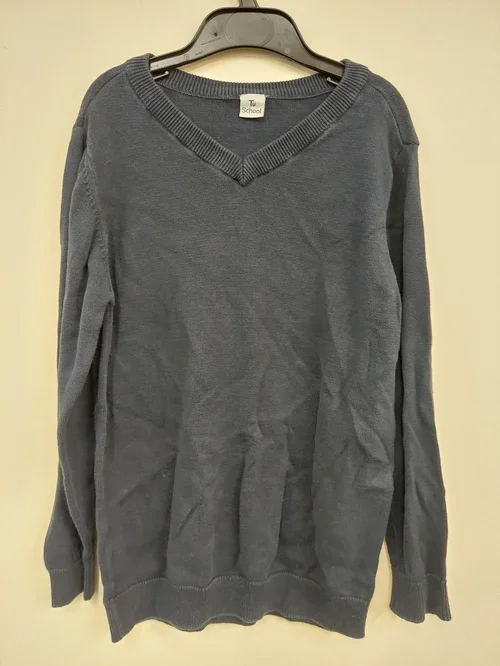 v-neck+black+blue.webp