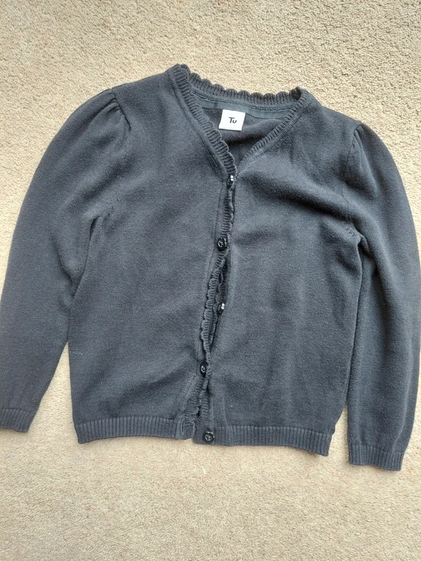 Girls navy blue school cardigan. 3y.TU