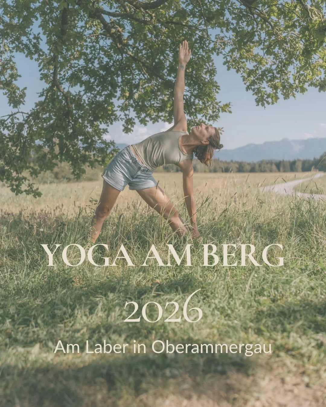 Deine Auszeit am Berg wartet auf dich. 🏔️✨
Yoga am Berg auf dem Laber startet in die neue Saison.

🗓 26.04. | 20.06. | 12.07. | 25.07. | 26.09.2026
⏰ Start 07:00 Uhr
🥾 Gemeinsame Wanderung zum Laber
🧘&zwj;♀️ 60 Min. Yoga auf der Panoramaterrasse
