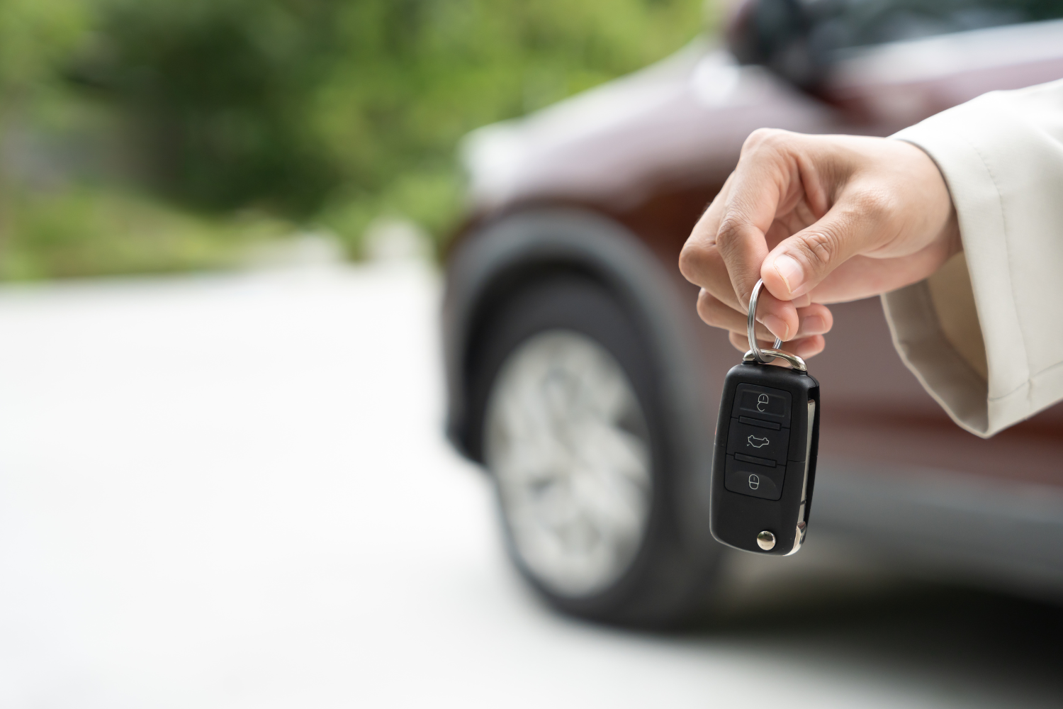Lockout Services for Keyless Entry Cars: Why Expertise Matters