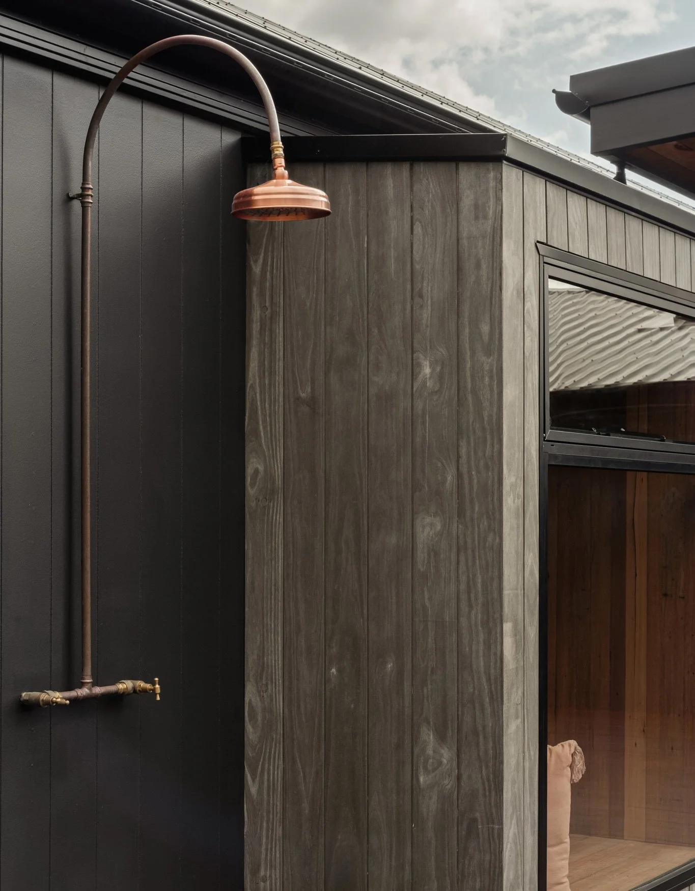 Your visuals are speaking even when you&rsquo;re not.

The question is &mdash; what are they saying?

Visual Assets captured for @russell_builders 
Captured by @gccvisuals 

#customhomebuilders #luxuryhomebuilders #luxuryhomedesign 
#interiorphotogra