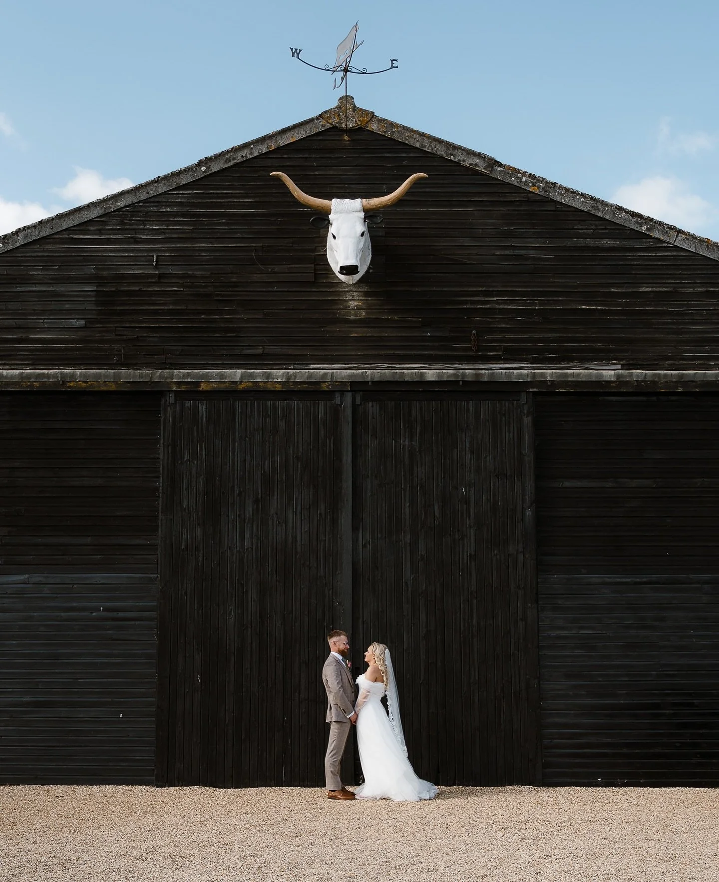 Had such a busy week with weddings, on Thursday I was at Hunters hall capturing Letita and Jake&rsquo;s big day! 

&bull;

&bull;

&bull;

#norwich #norfolk #norwichphotographer #norwichphotography #norwichweddingphotographer #norwichweddingphotograp