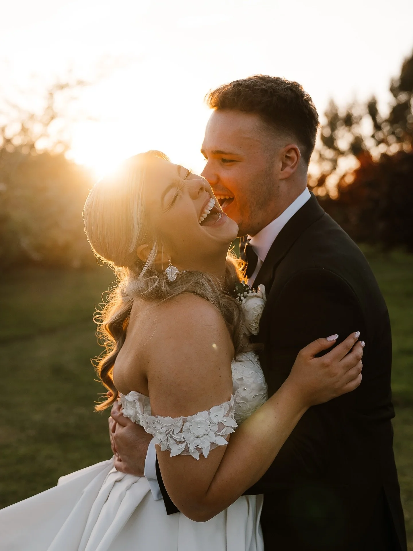 From the delicate details of the dress to the joy on the dance floor &mdash; every frame tells a piece of their love story 🤍✨ Documenting moments that turn into memories. This day was a dream to capture.

&bull;

&bull;

&bull;

#norwich #norfolk #n