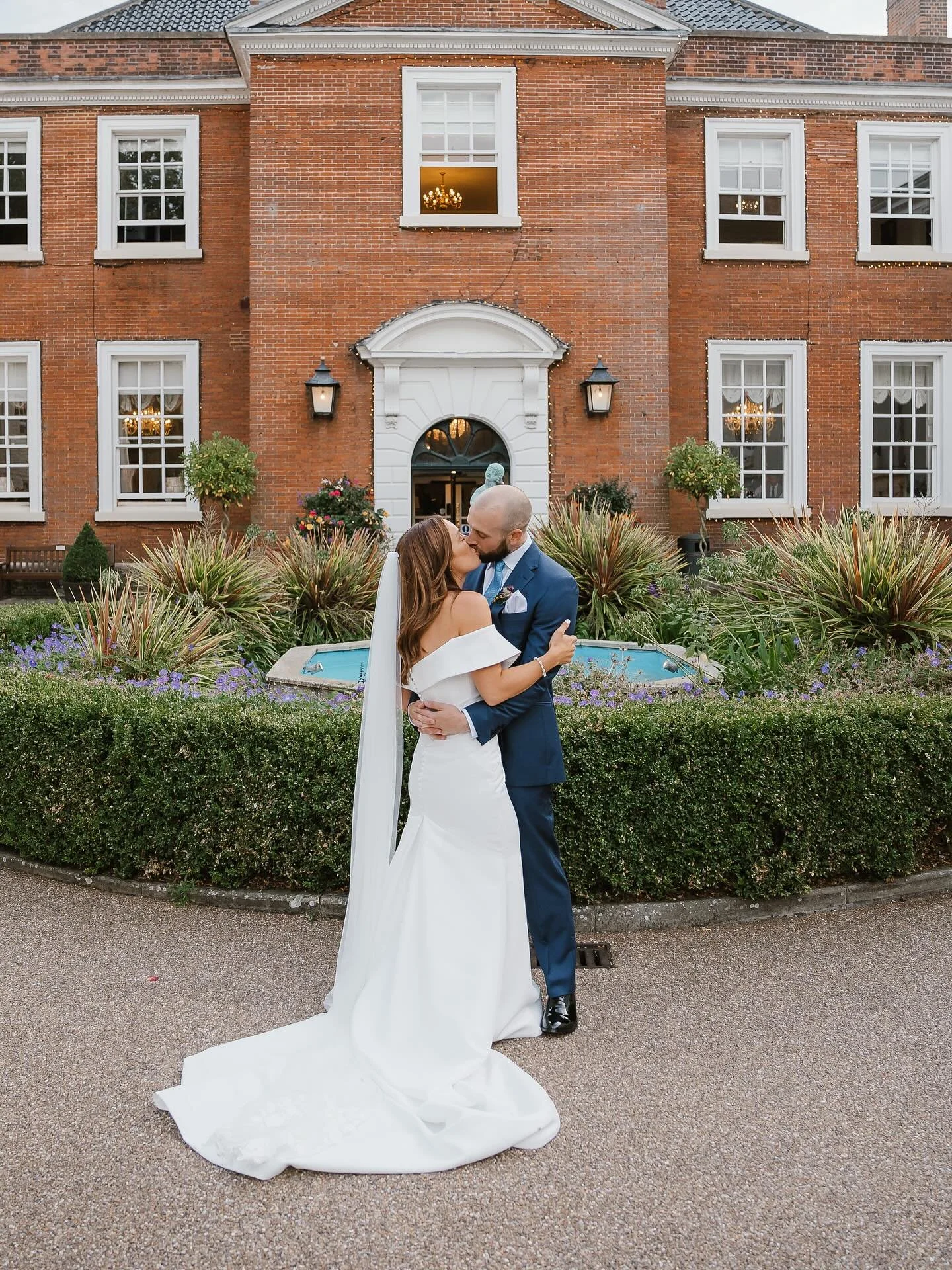 Weddings are made of fleeting moments that last forever &mdash; the touch of a hand, the happy tears, the laughter of family. So grateful to freeze those in time 🤍

Suppliers - 
Flowers - @graceandthorn 
MUA - @jemimachatfieldmua 
Hair - @wilsonnhai