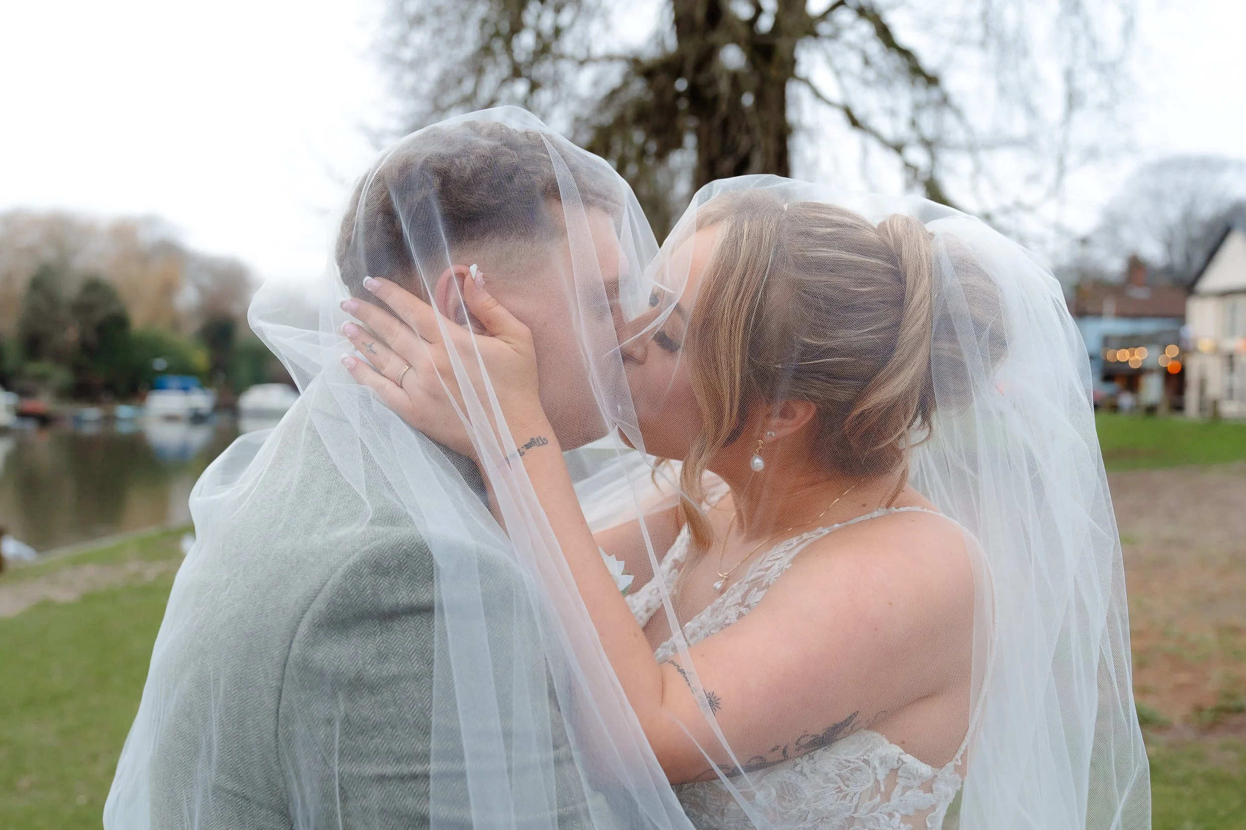 Relaxed, storytelling-led Norfolk wedding photography capturing authentic moments