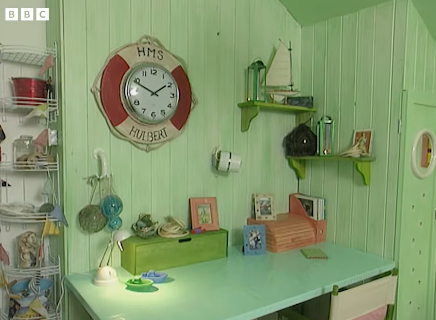 Lime green makeover on Changing Rooms (photo courtesy of BBC Playback)