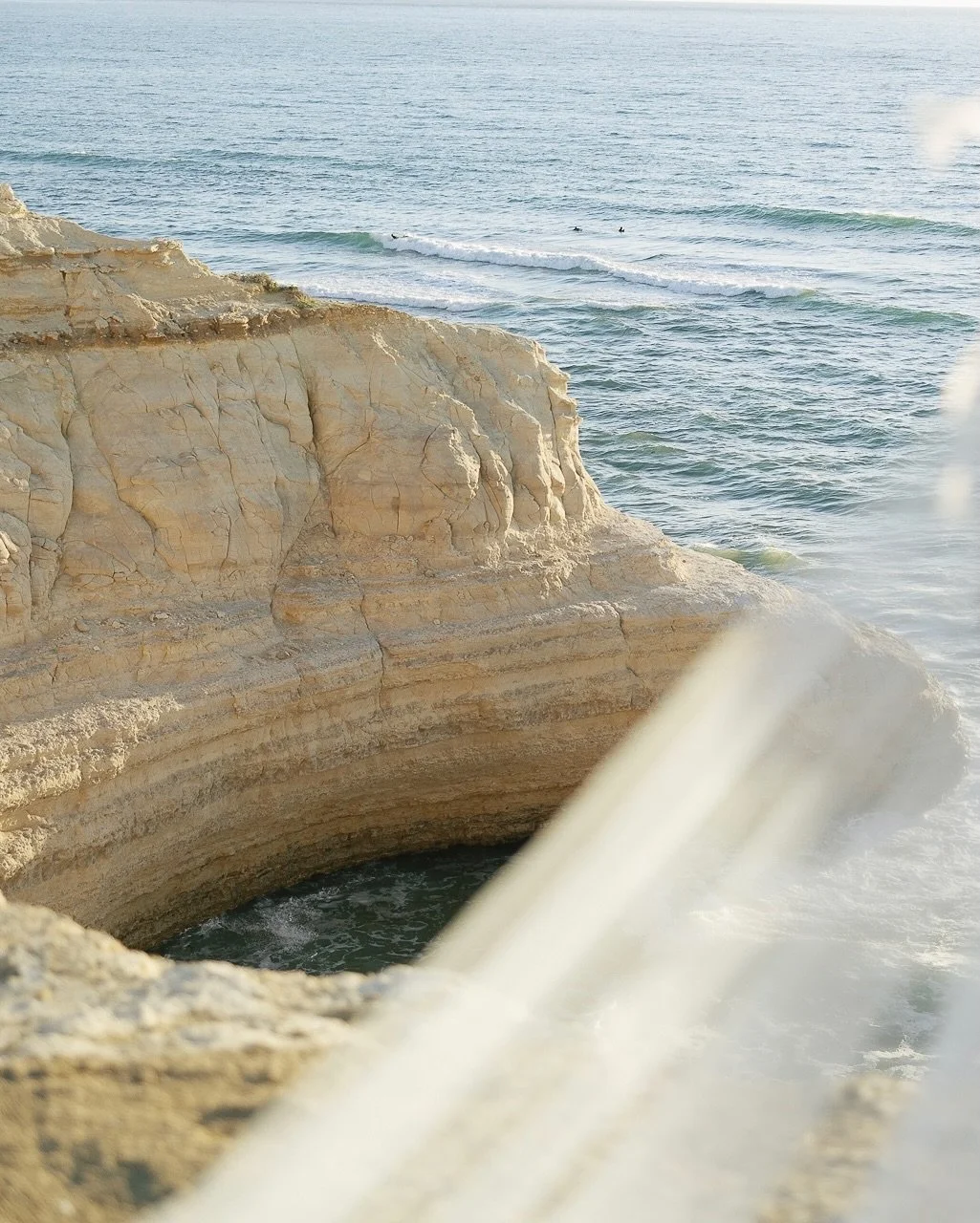 The wind swept across the cliffs of South Australia,
and we chose a place that felt like the edge of the world.
.
.
.
#adelaideweddingphotographer 
#adelaide 
#adelaidephotographer 
#adelaideweddinginspo 
#blanchepoint 
#melbourneweddingphotographer 
