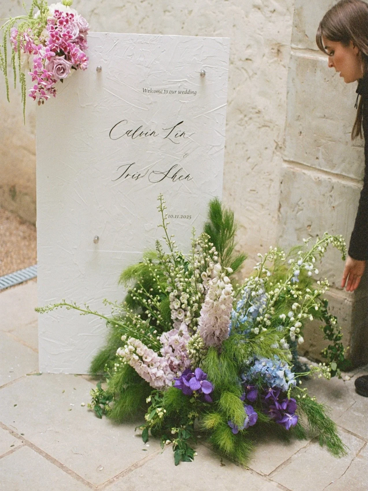 Wedding moments on film.
Soft, real, effortless.

.
.
.
.
#filmphotography 
#filmweddingphotographer 
#filmwedding 
#melbourneweddings 
#melbourneweddingphotographer