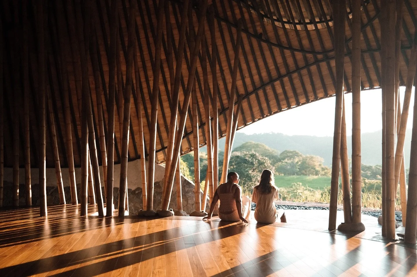 ESPA&Ntilde;OL ABAJO ✨ Designed for meditation, movement, and gathering, our Maloca invites connection, reflection, and shared inspiration. With sweeping views of our agroforestry systems, reforested land, and the Pacific coast - it serves as both a 