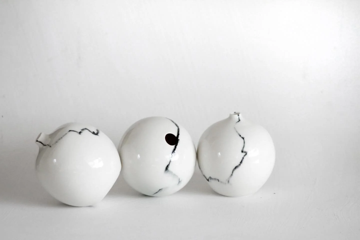 Quiet company 

#porcelain #ceramics #ceramicart #fineart #drawing #art #studiomoment #handmade #artstudio #pottery #wheelthrown #slowdown