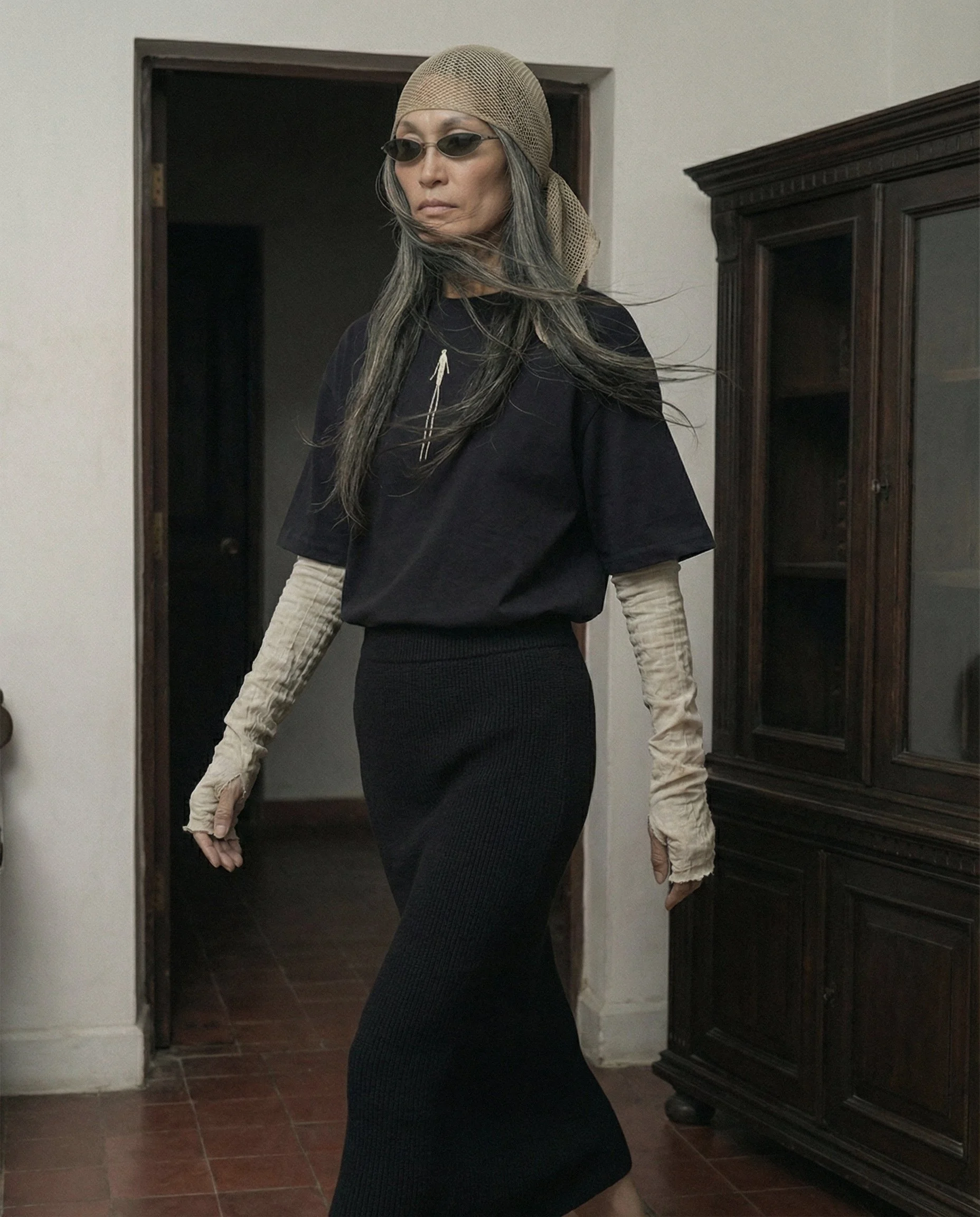 OVERSIZED BLACK ÄÜṚЇ