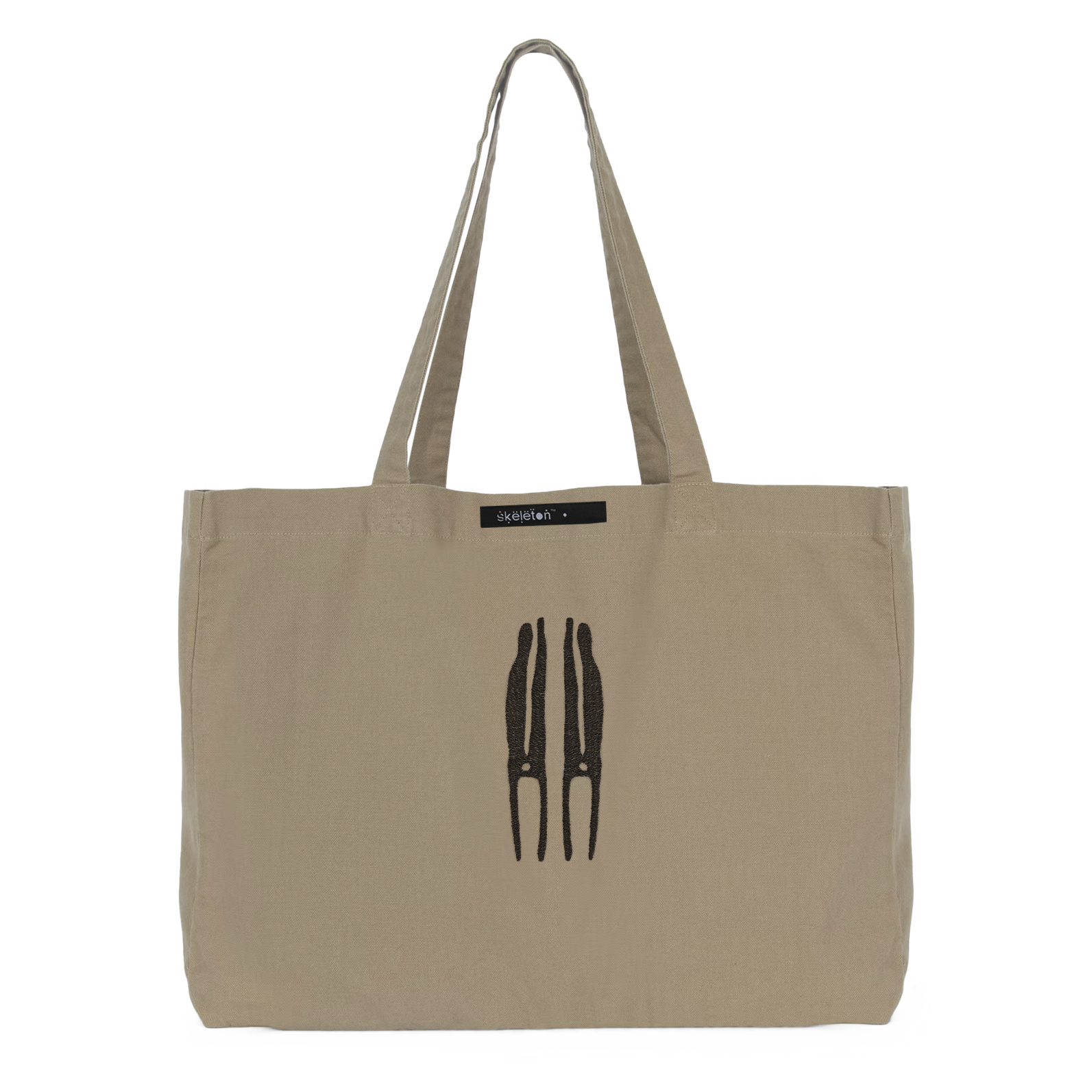 TOTE ḶÜṀЇṚÄ sand