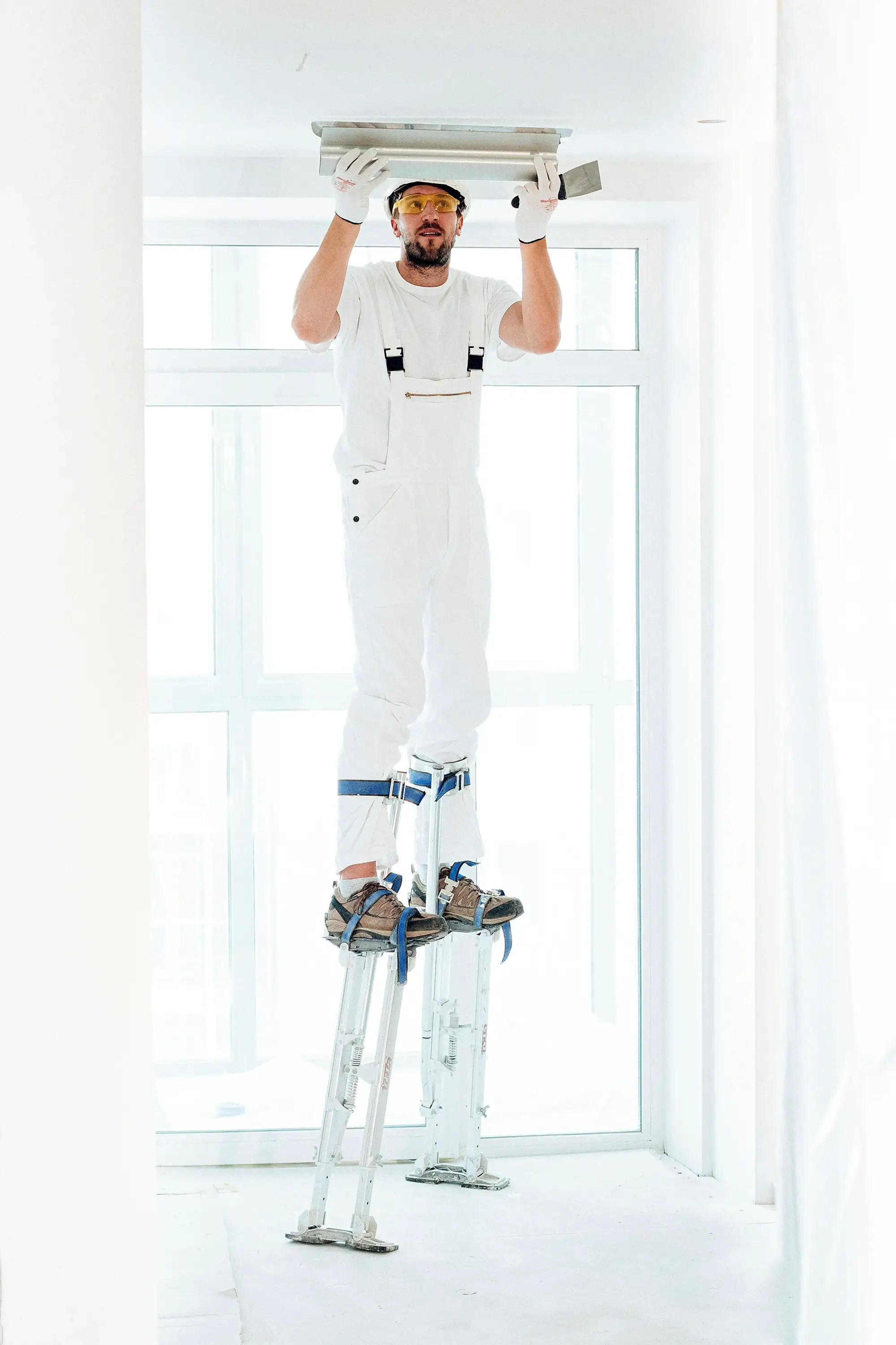 How to Choose the Right Electrician in Nice: 7 Crucial Questions