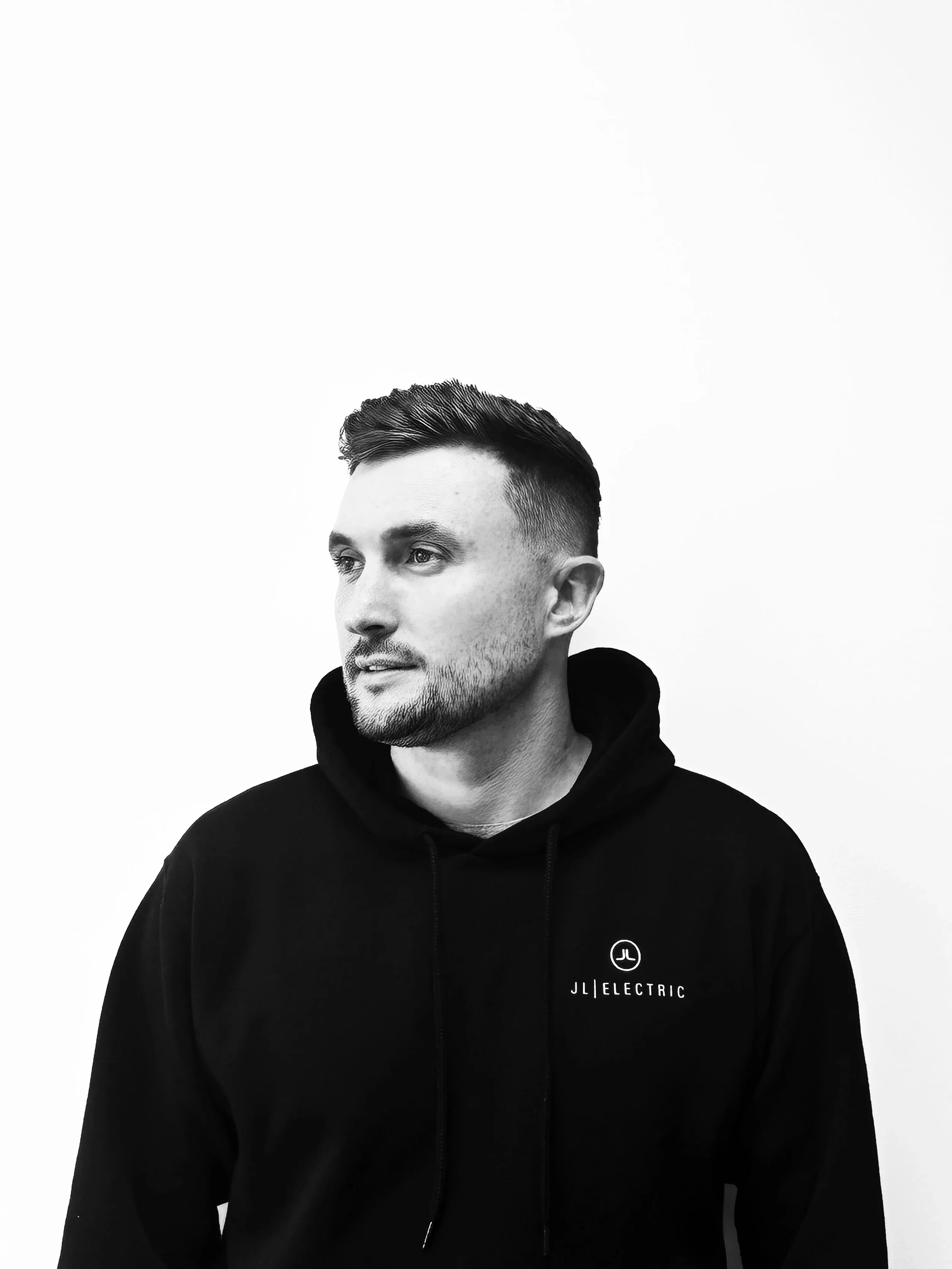 Meet JL Electric: A British Electrician Lighting Up The French Riviera