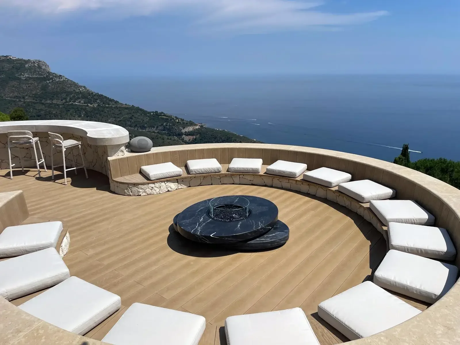 pool-lights-lighting-french-riviera- èze-electrician-4.webp