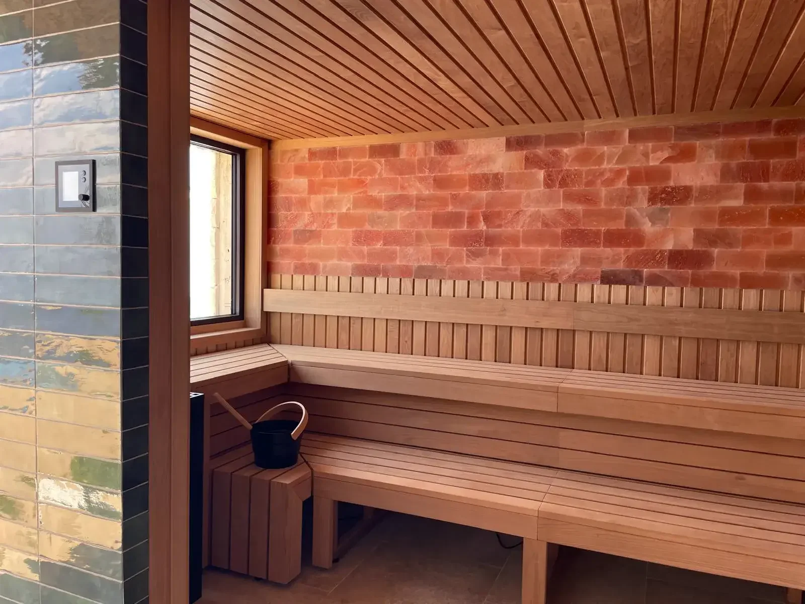 sauna-lights-lighting-french-riviera- èze-electrician-2.webp