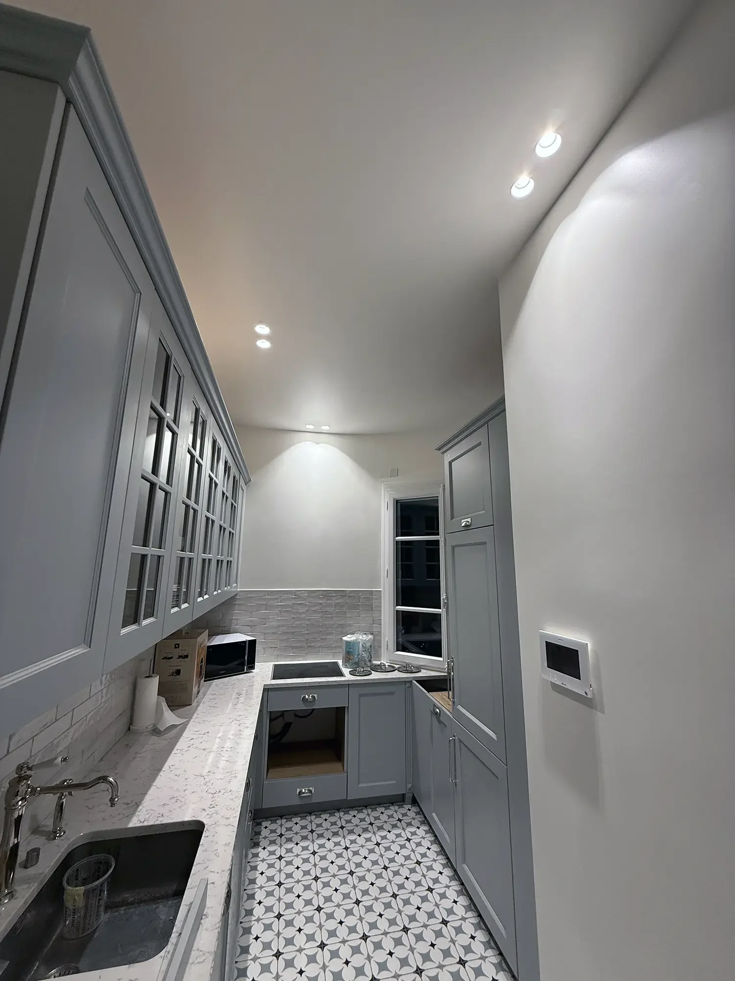 kitchen-lights-lighting-french-riviera- beaulieu-electrician-1.webp