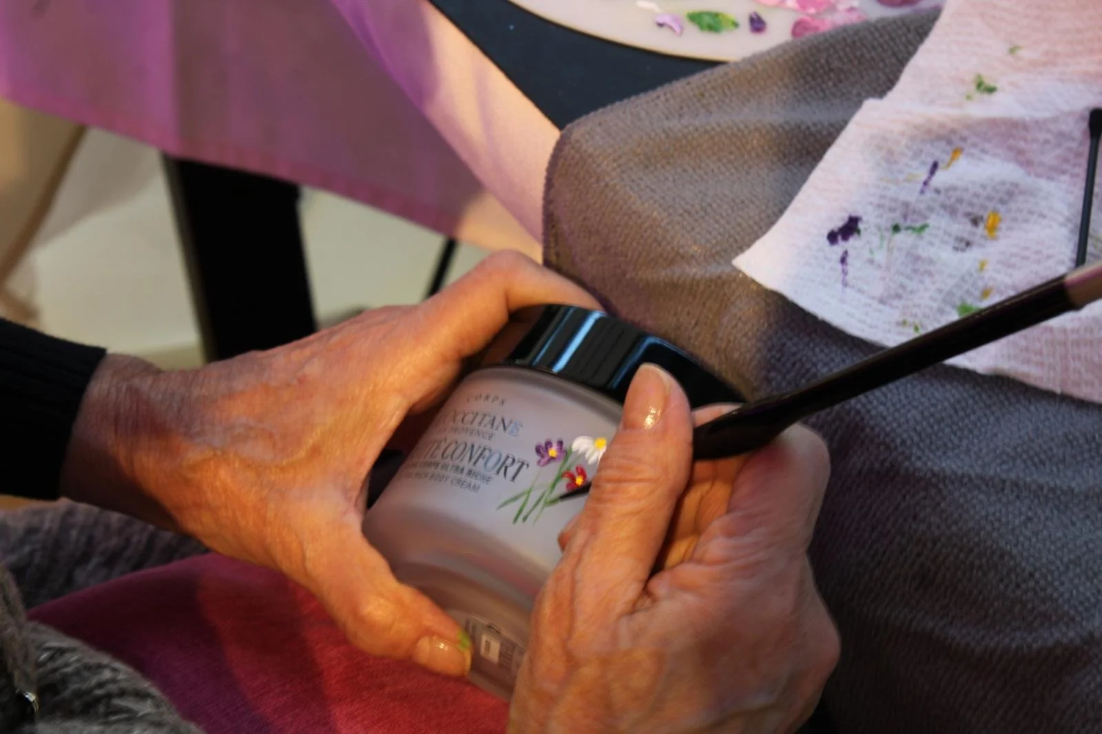 Bottle Painting - L'Occitane - Valentine's Day 2026