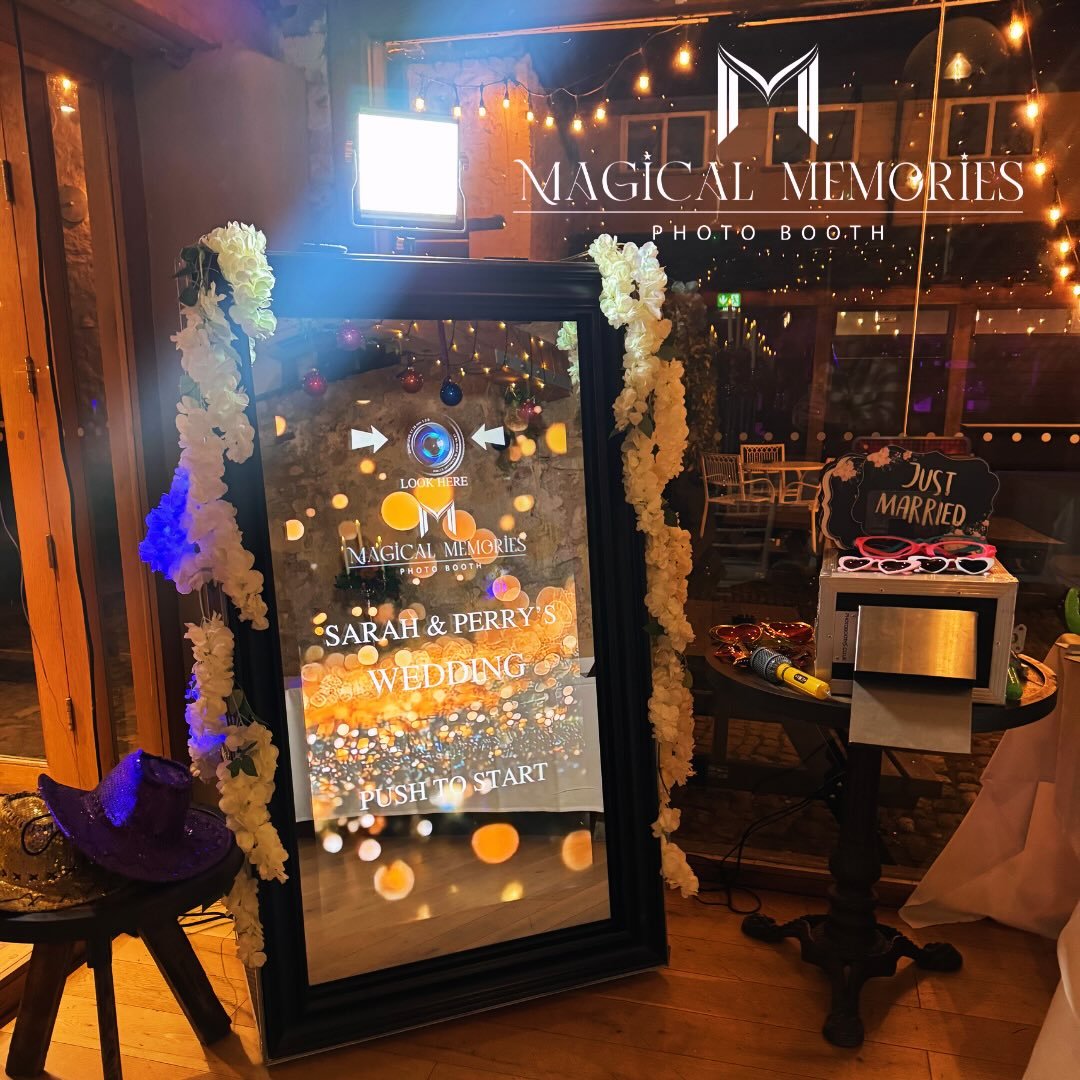 We had our Magic Mirror and Audio Guestbook out for a Beautiful Wedding at the stunning @thecrownthistle ✨ Congratulations to the happy couple ✨