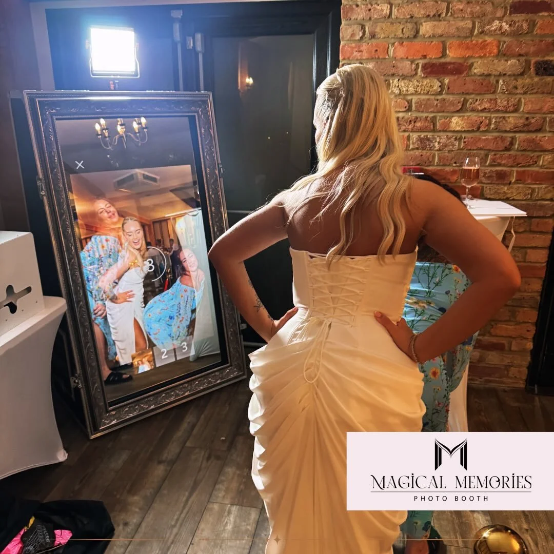 The Ultimate Wedding Package out for a Beautiful wedding @bunkersbarneventvenue with one of our Magic Mirrors, 360 Video Booth, Audio Guestbook and 4ft Light Up Love Letters ✨ Congratulations to Mr and Mrs Miceli ✨ #wedding #love #together #photoboot