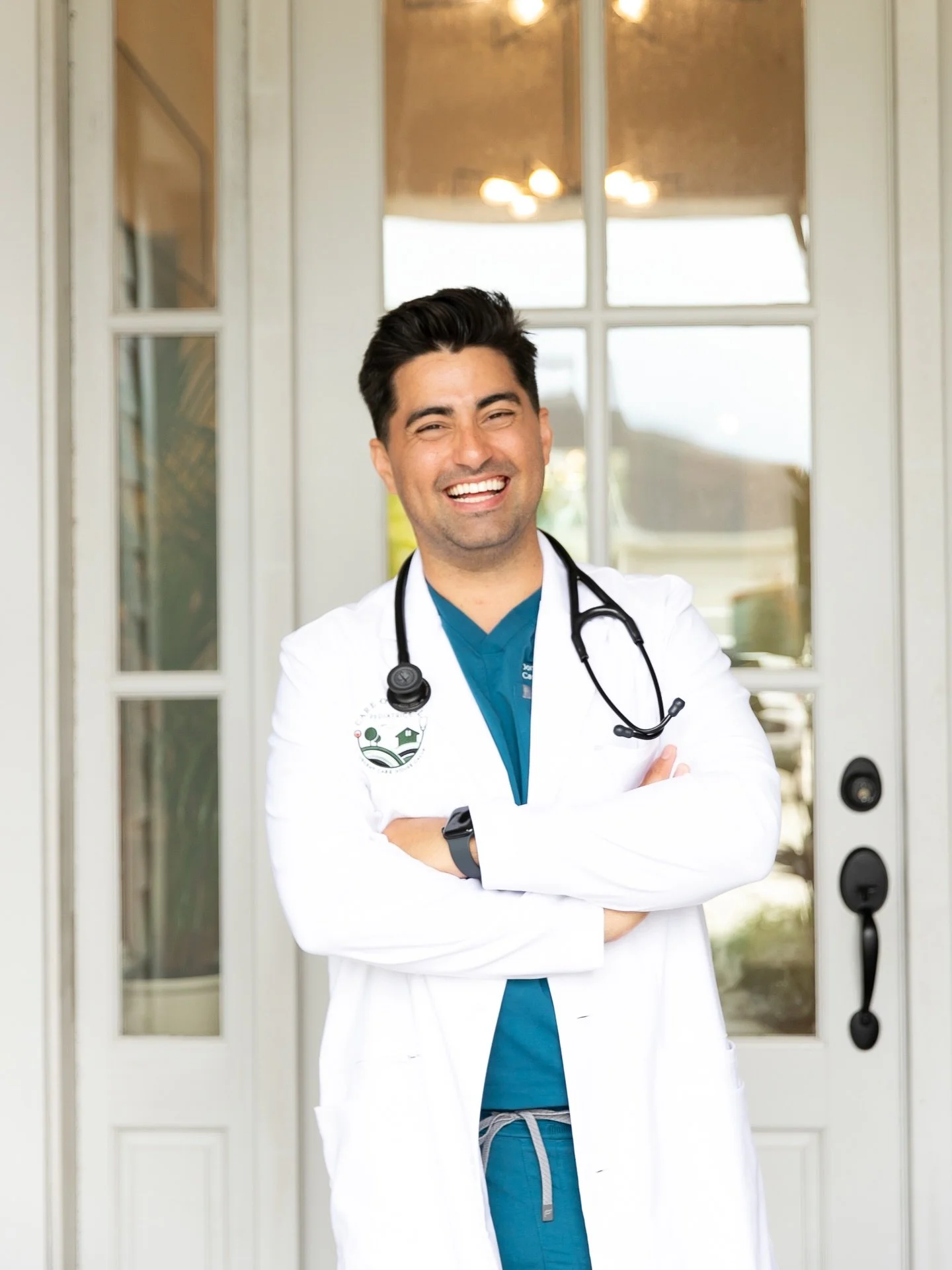 Hi! I&rsquo;m Jonathan Salazar, PA-C, husband, dad of two, a neighbor in your community and provider and owner at Care On Call Pediatrics &amp; Family! 

Having worked in the pediatric ER for years, as well as in family urgent care, I&rsquo;ve cared 