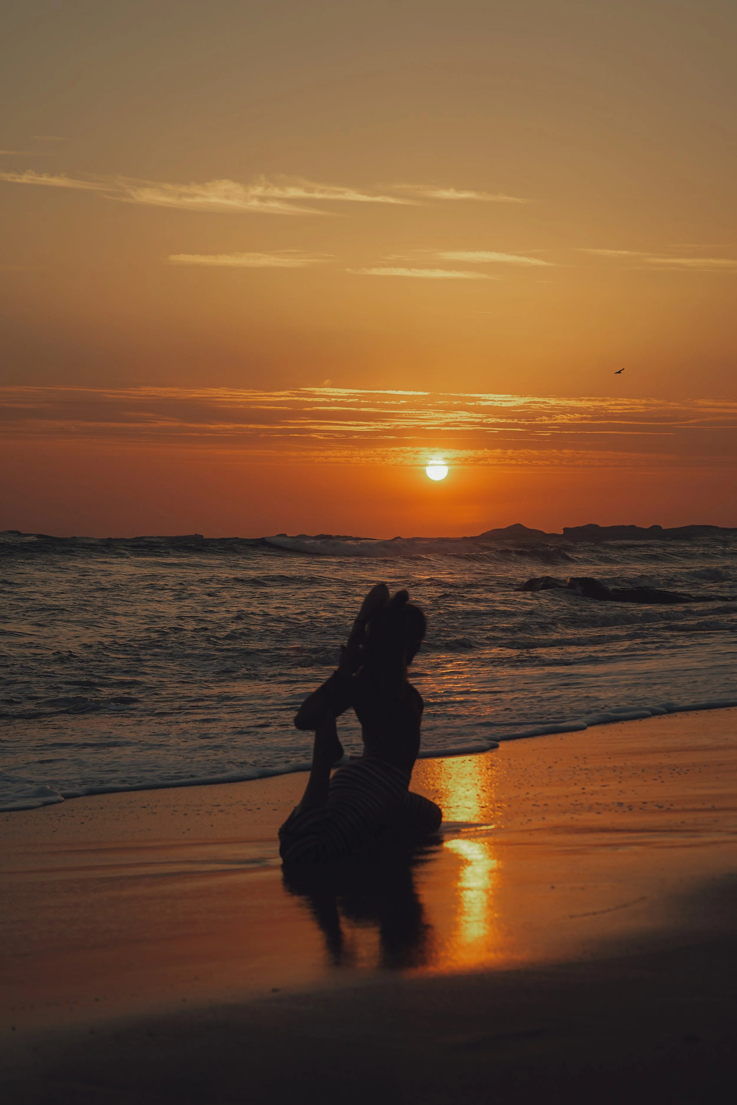 Séances photo à la plage : Capturer des souvenirs uniques au lever ou coucher de soleil