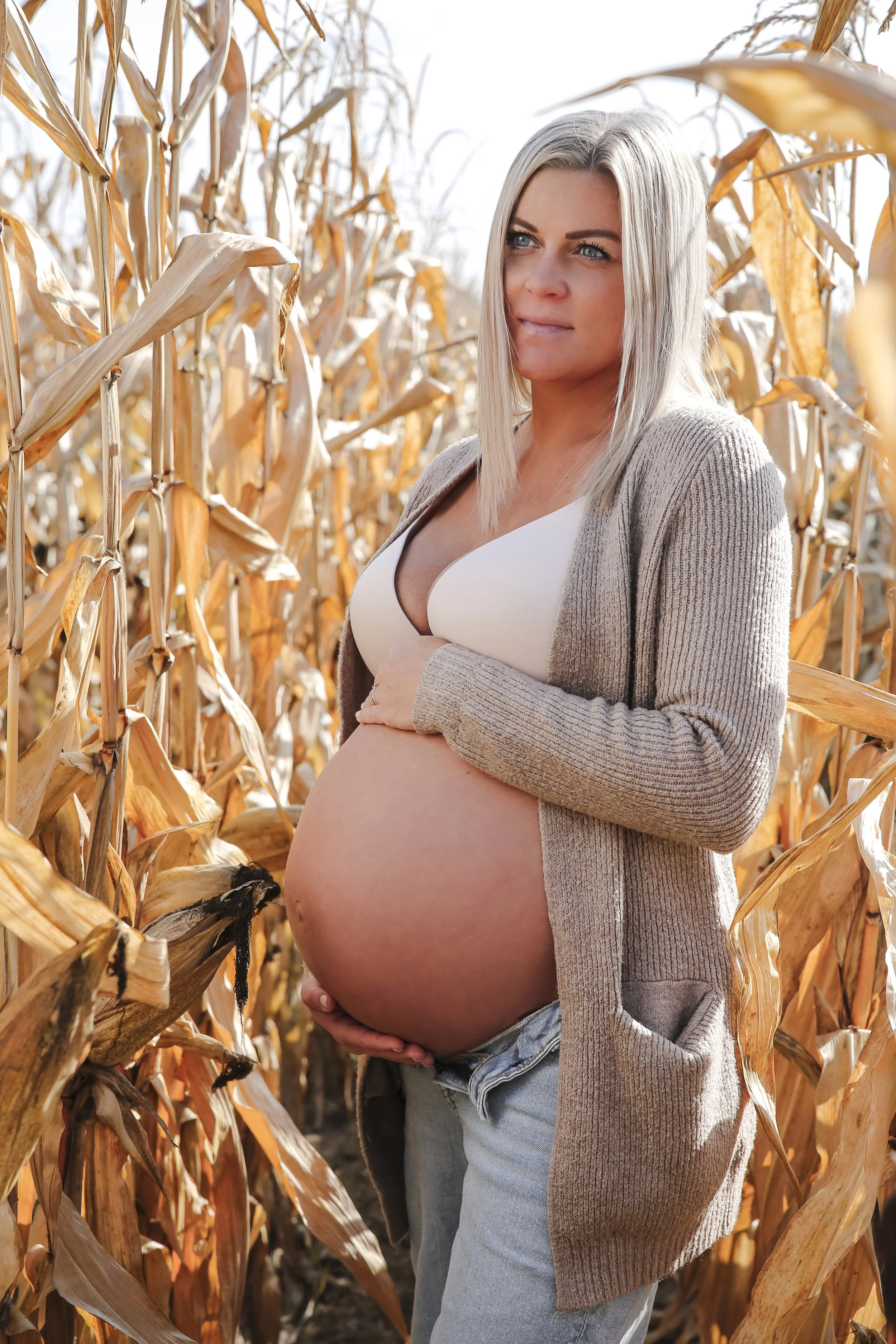 2025-10-14 Ines Babybauch-44.jpg