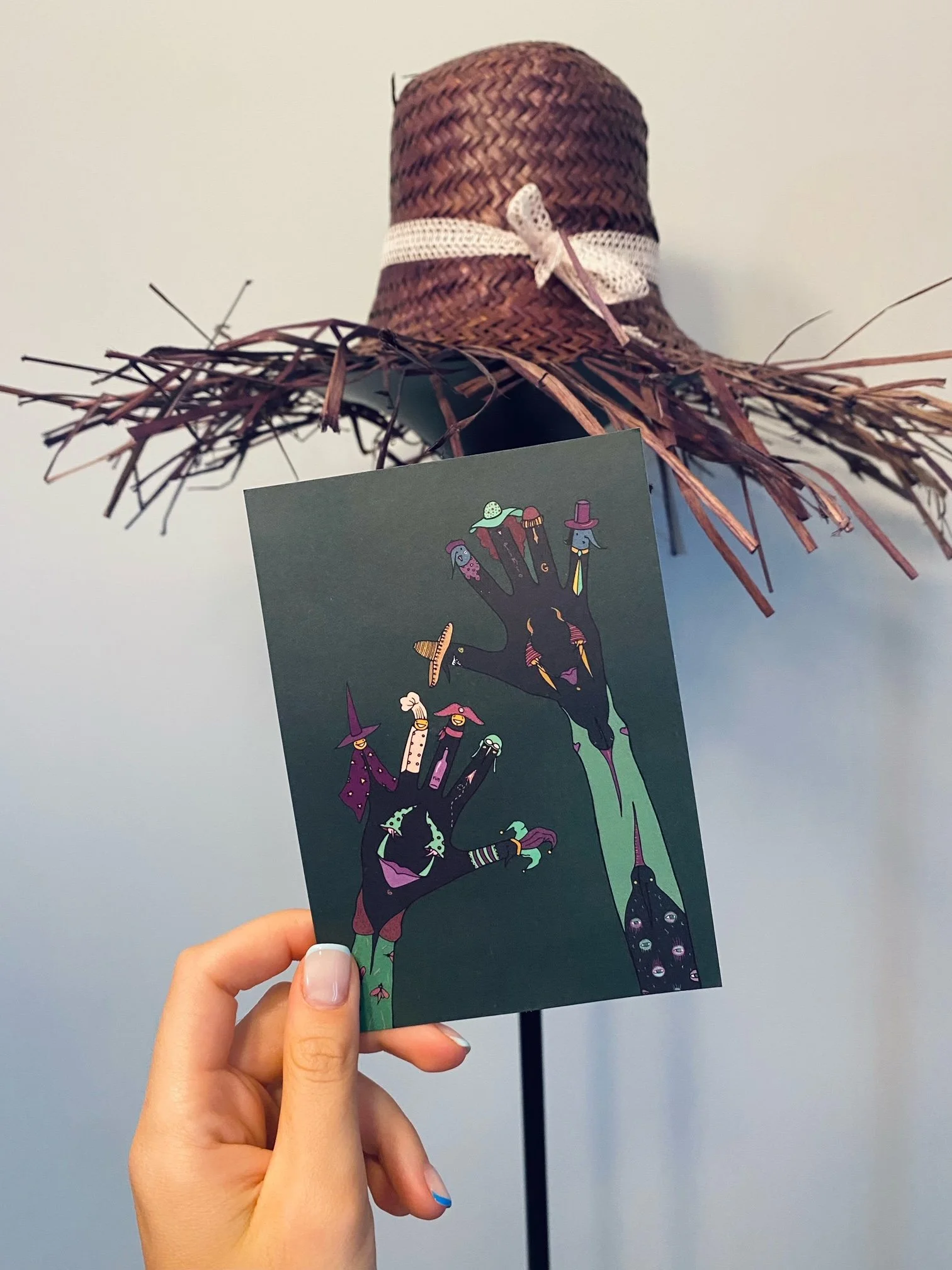 MAGIC HATS / post card