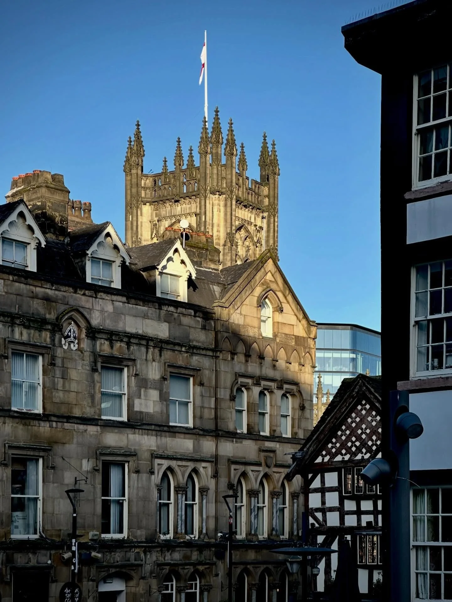 Another beautiful morning&hellip; perfect for a walking tour!!
#walkingtours #walkingtoursmanchester