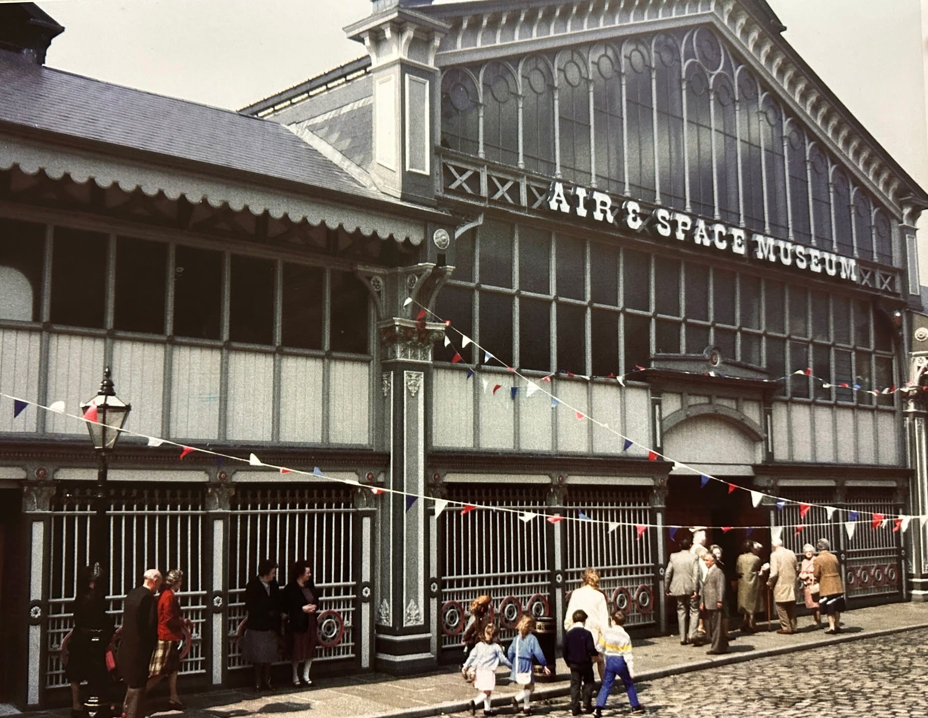My walking tour this Saturday starts and finishes in a place with quite the turbulent life&hellip; Lower Campfield.

Built in 1878 as the Lower Campfield Market Hall, it replaced the old open-air fairs at Camp Field, but closed as a market by 1900. B