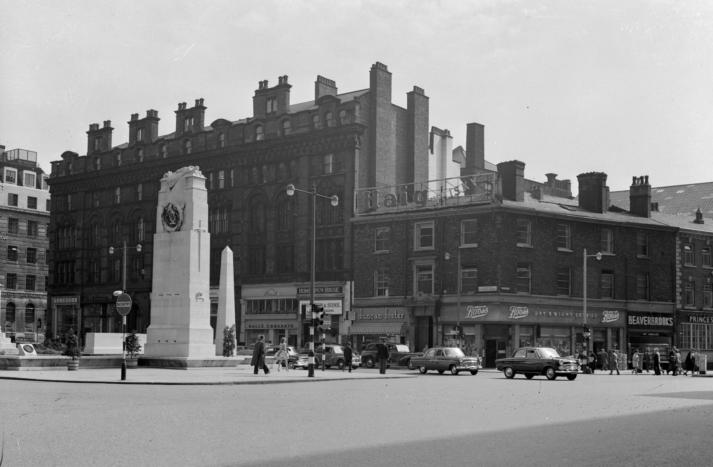 Can you guess the year&hellip;?

First person to guess the exact year these photos were taken gets two free tickets for one of my Manchester walking tours in May or June.

This is St Peter&rsquo;s Square, looking towards the corner of Oxford Street.
