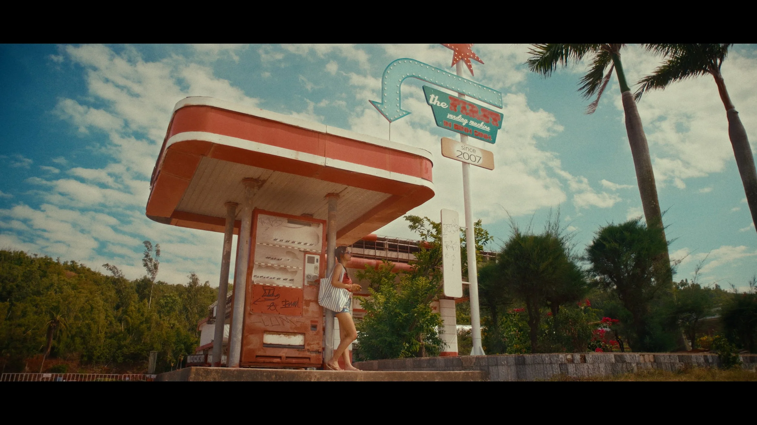 Frame_01.jpg