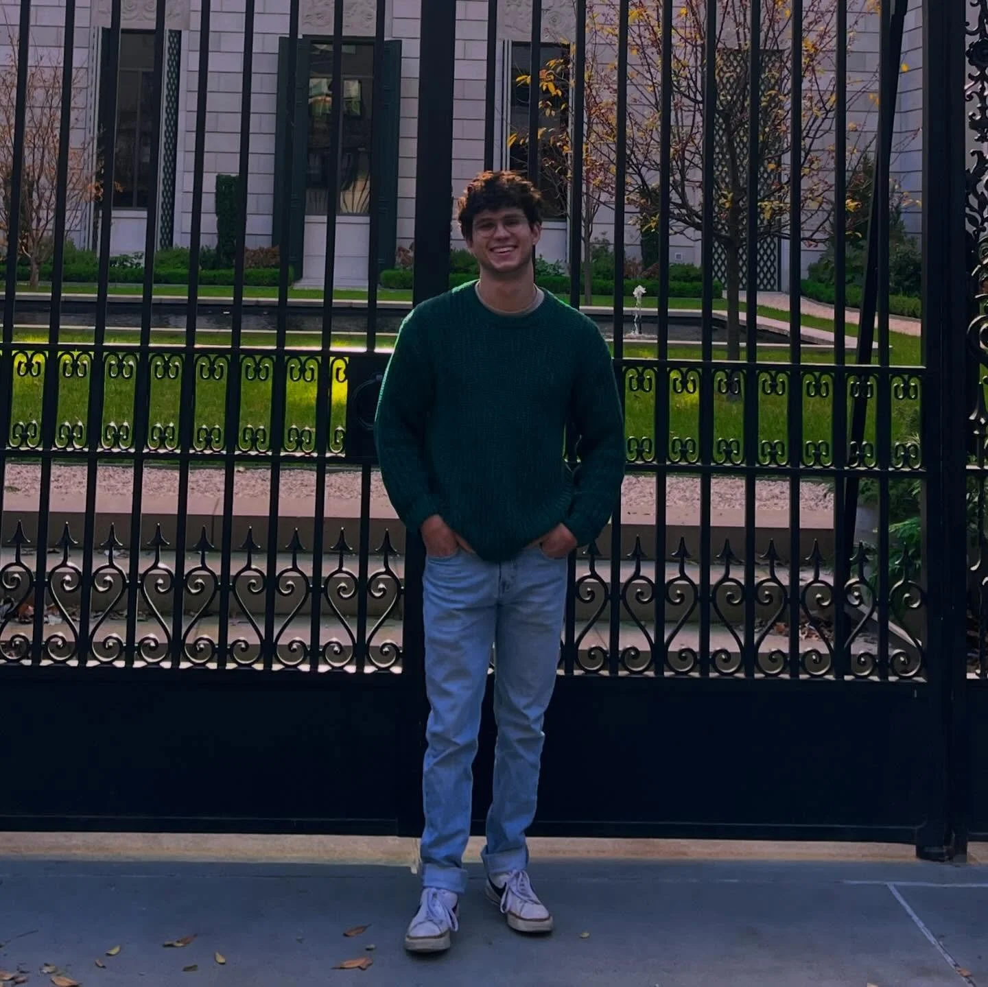 I love NYC (and Buc-ees) 
.
.
.
.
.
.
.
.
.
.
#nyc #frickcollection #bucees #bday